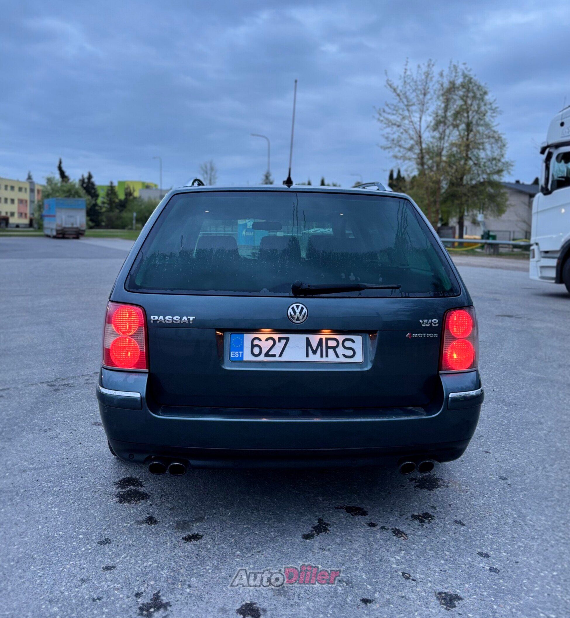 Volkswagen Passat Variant W8 2002, photo 6/10
