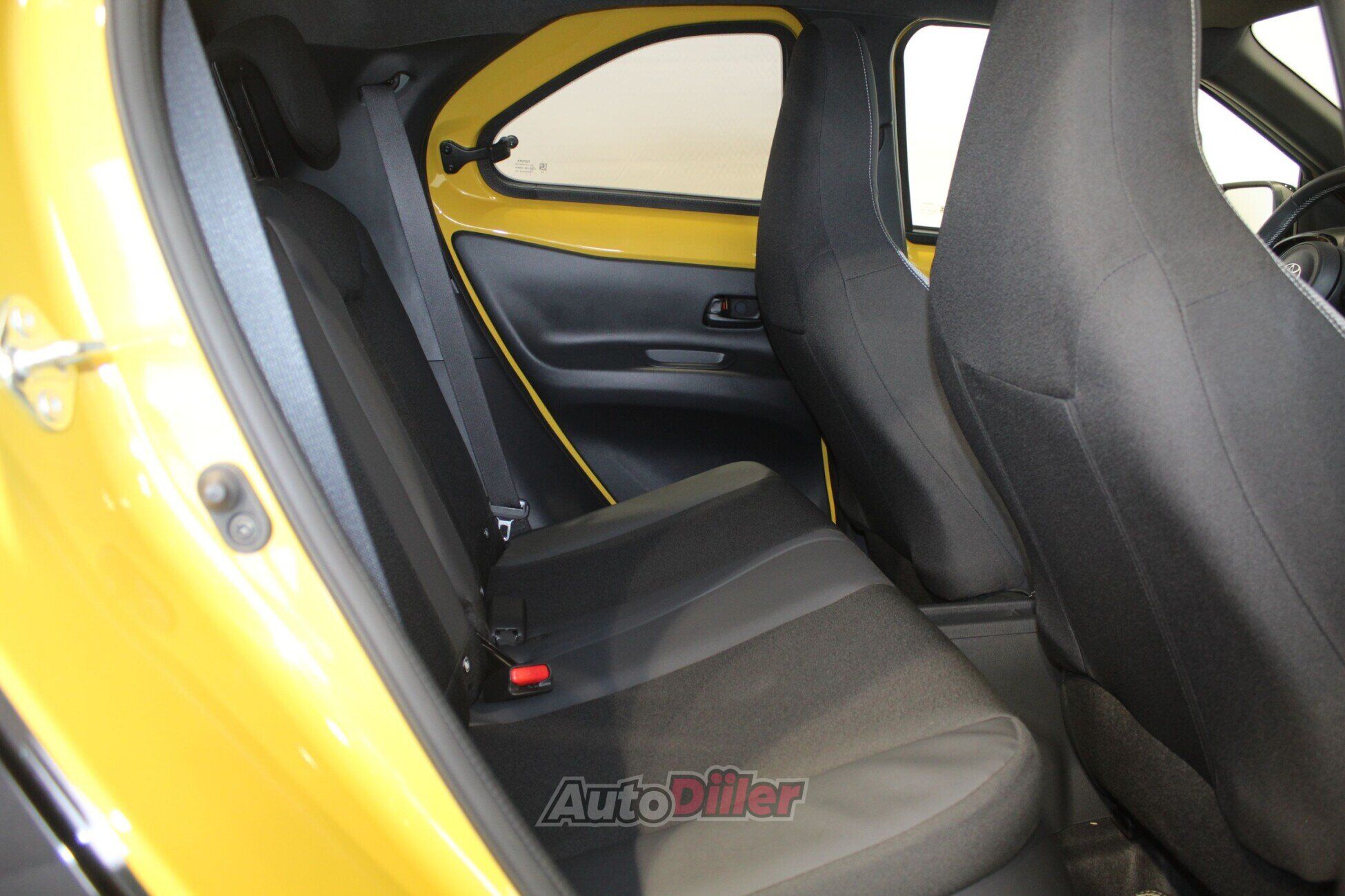 Toyota Aygo 2025, photo 7/10