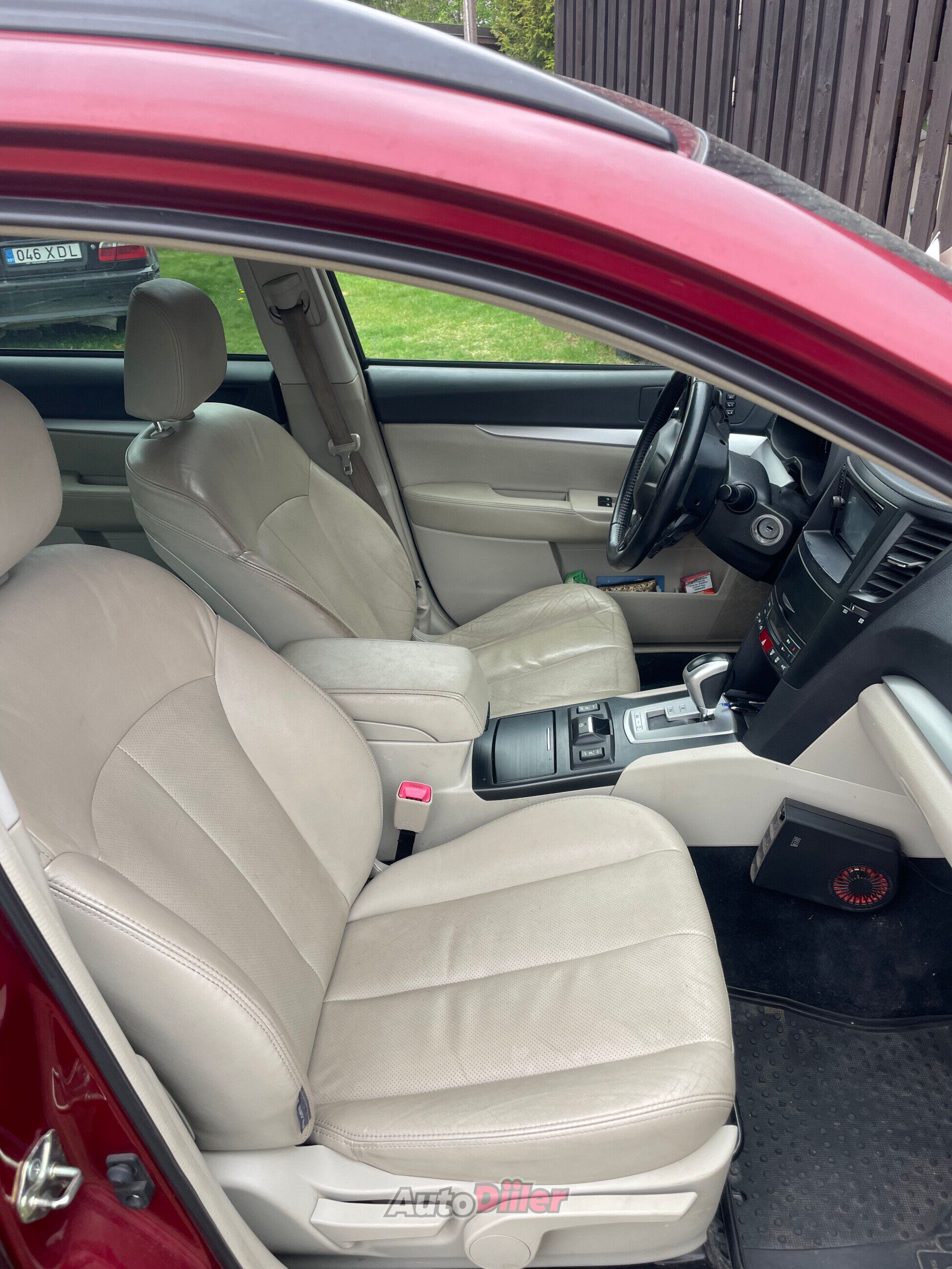 Subaru Outback 2.0 110kW 2014, kuva 8/8