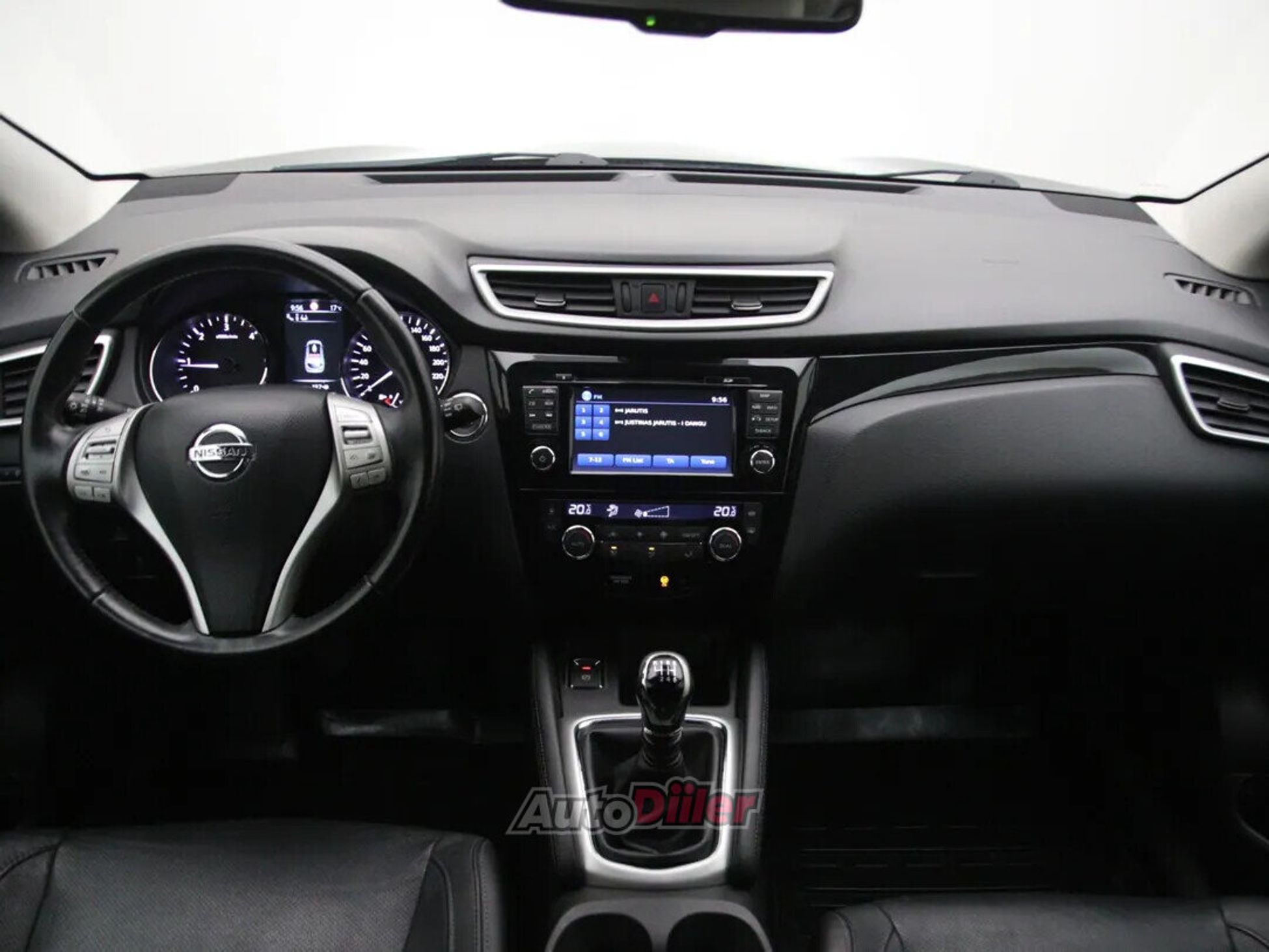 Nissan Qashqai N-Vision 1.6 96kW 2016, kuva 2/10