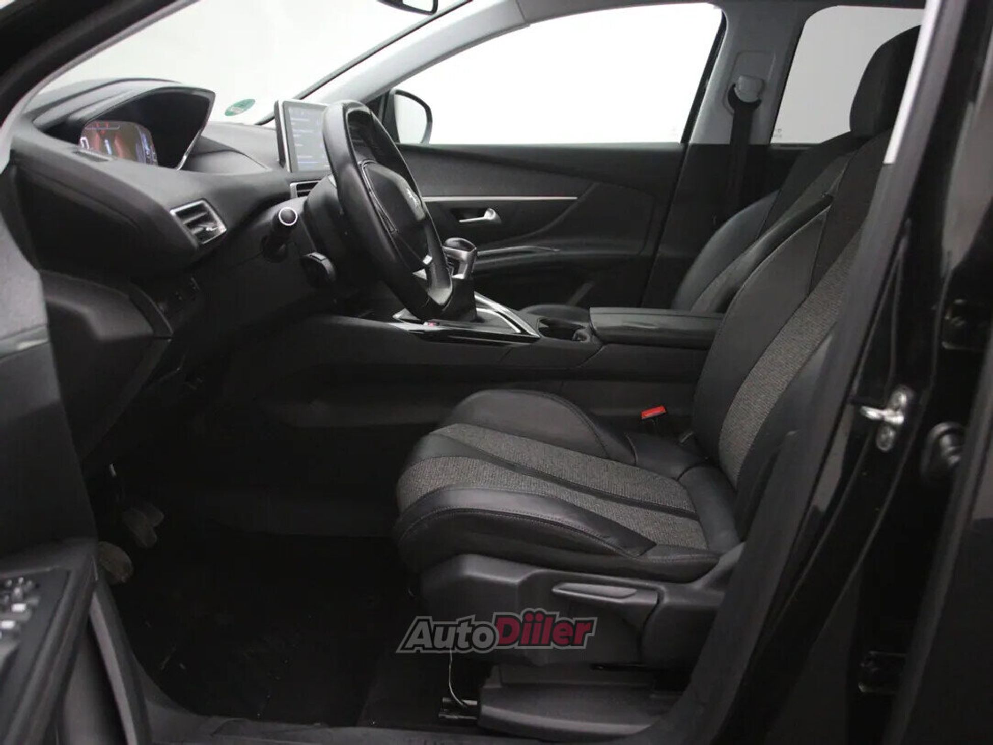 Peugeot 5008 Allure 1.6 88kW 2018, photo 4/10