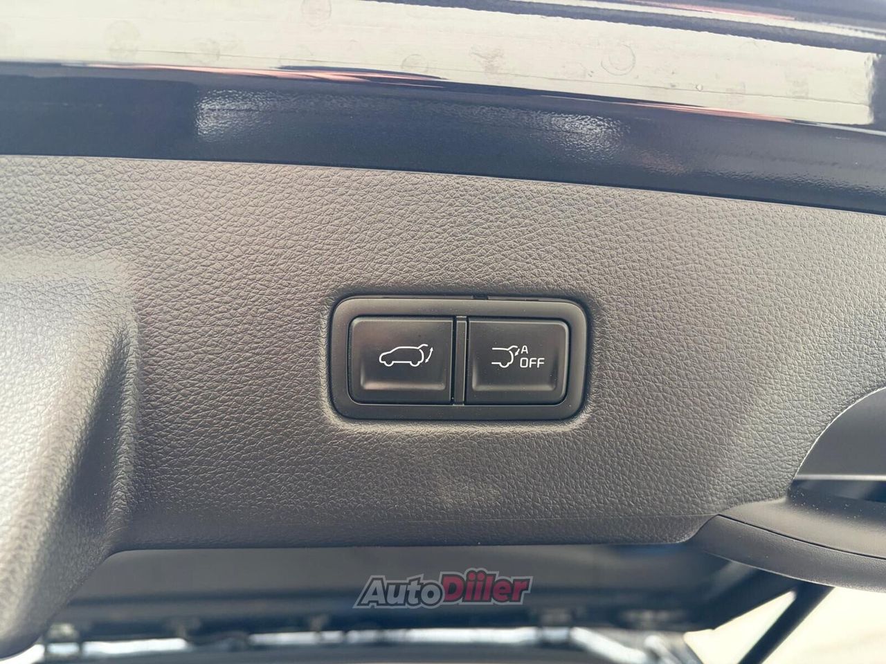 Kia Carnival Noblesse 148kW