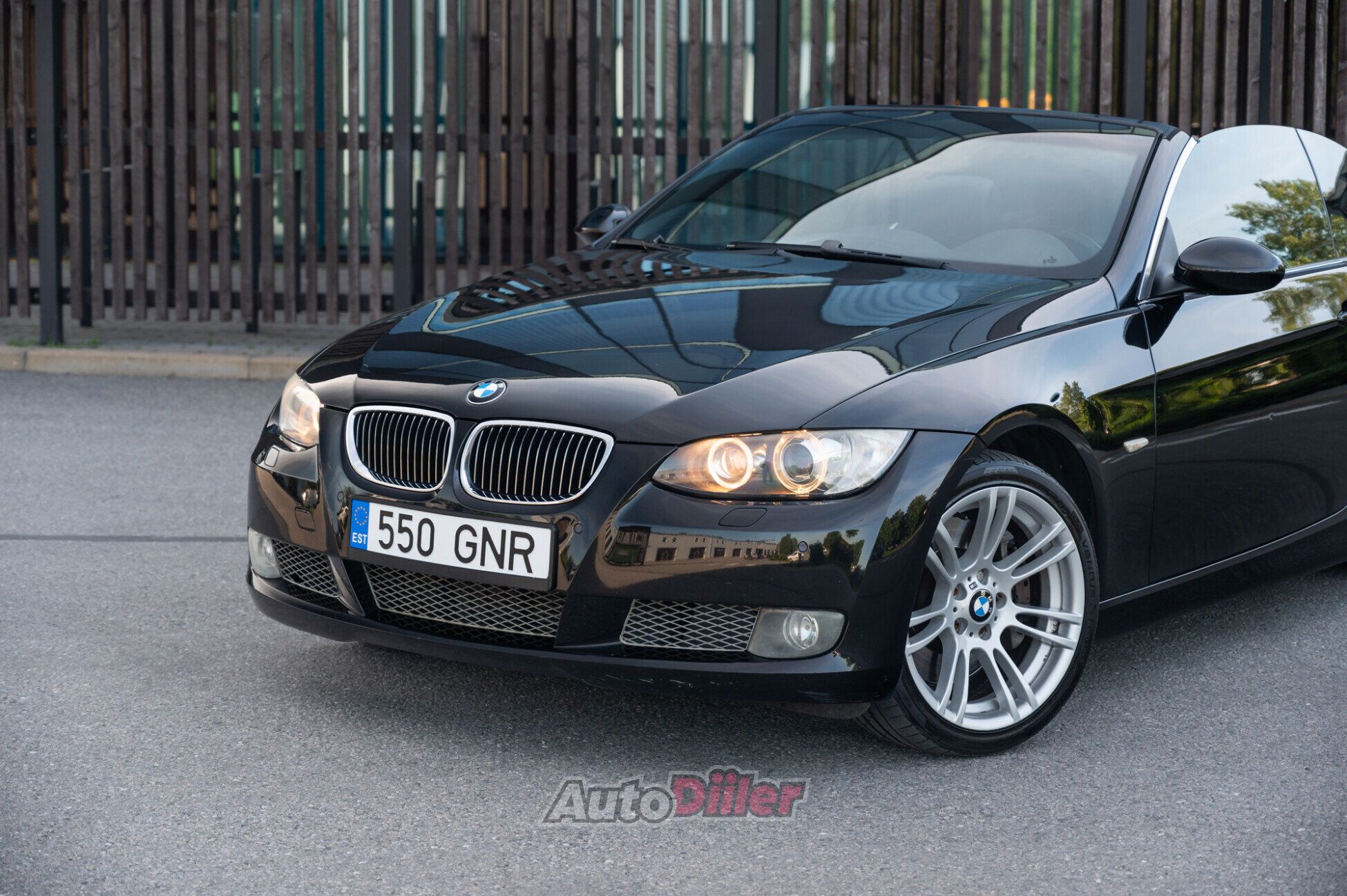 BMW 335 3.0 225kW 2007, kuva 3/10