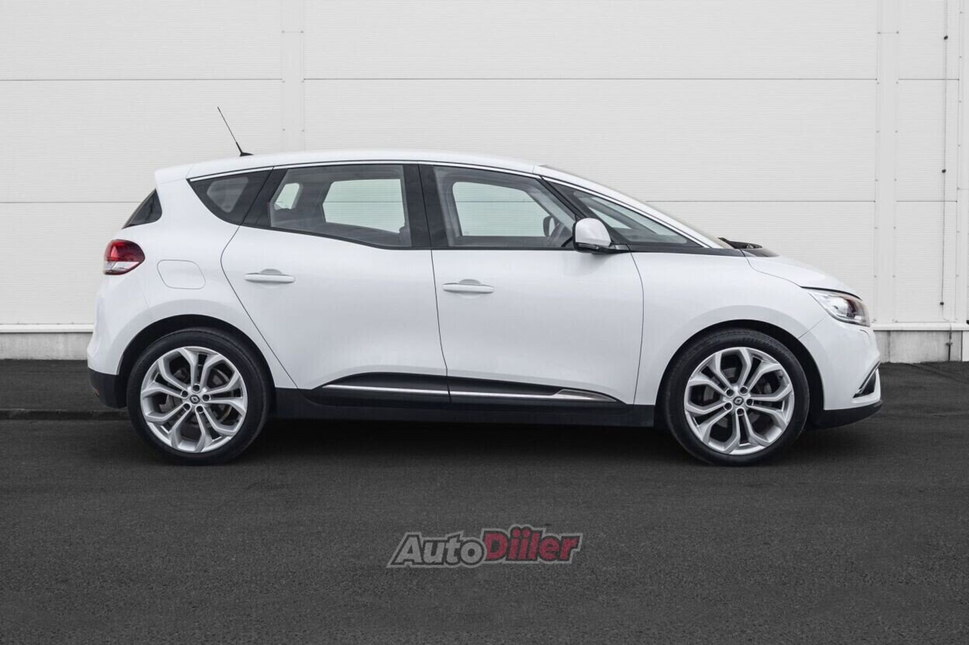 Renault Scenic Intens 1.5 81kW 2017, photo 4/10