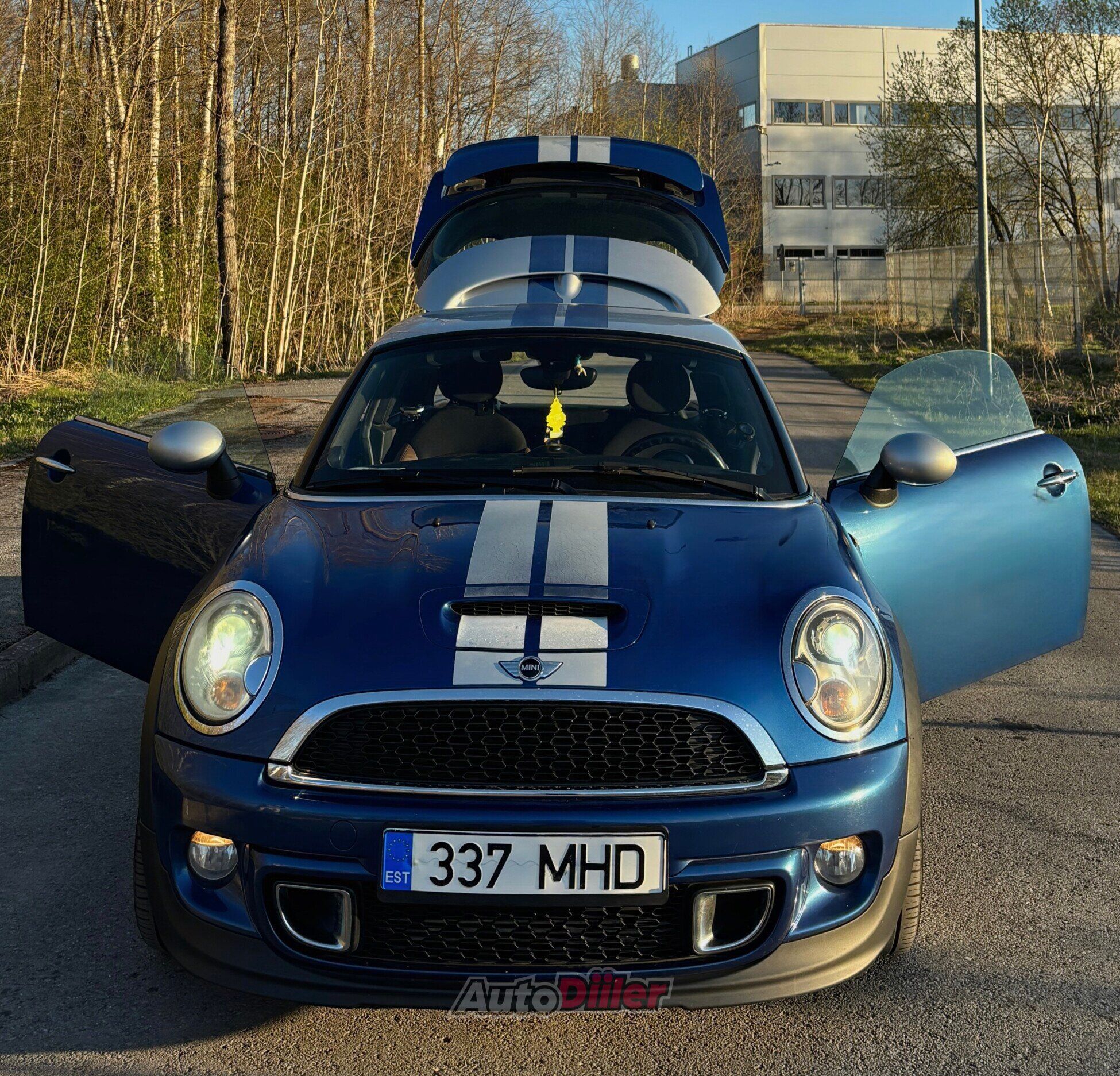 MINI Cooper S 1.6 135kW 2011, photo 3/10