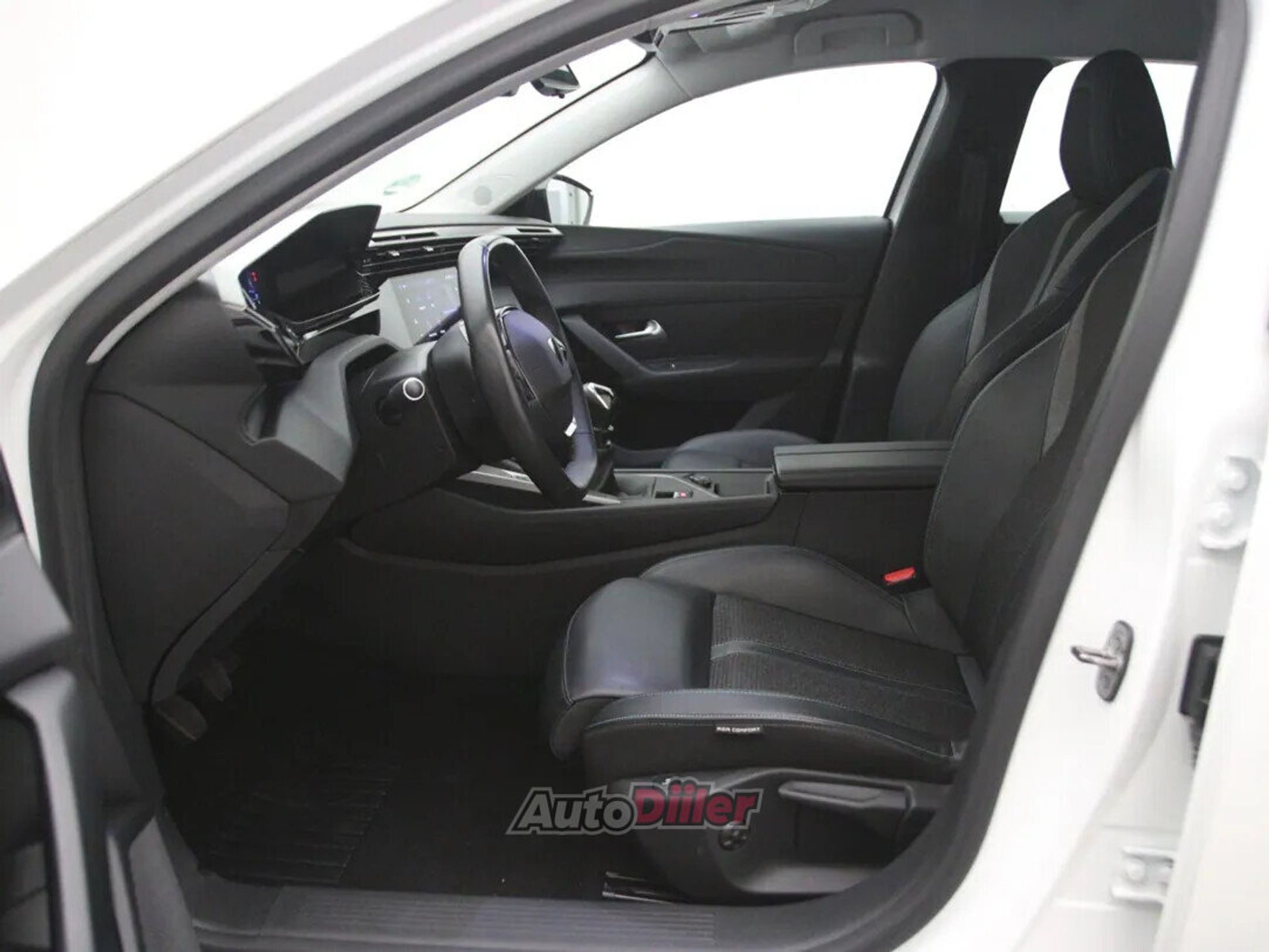 Peugeot 308 Business 1.2 81kW 2022, kuva 4/10