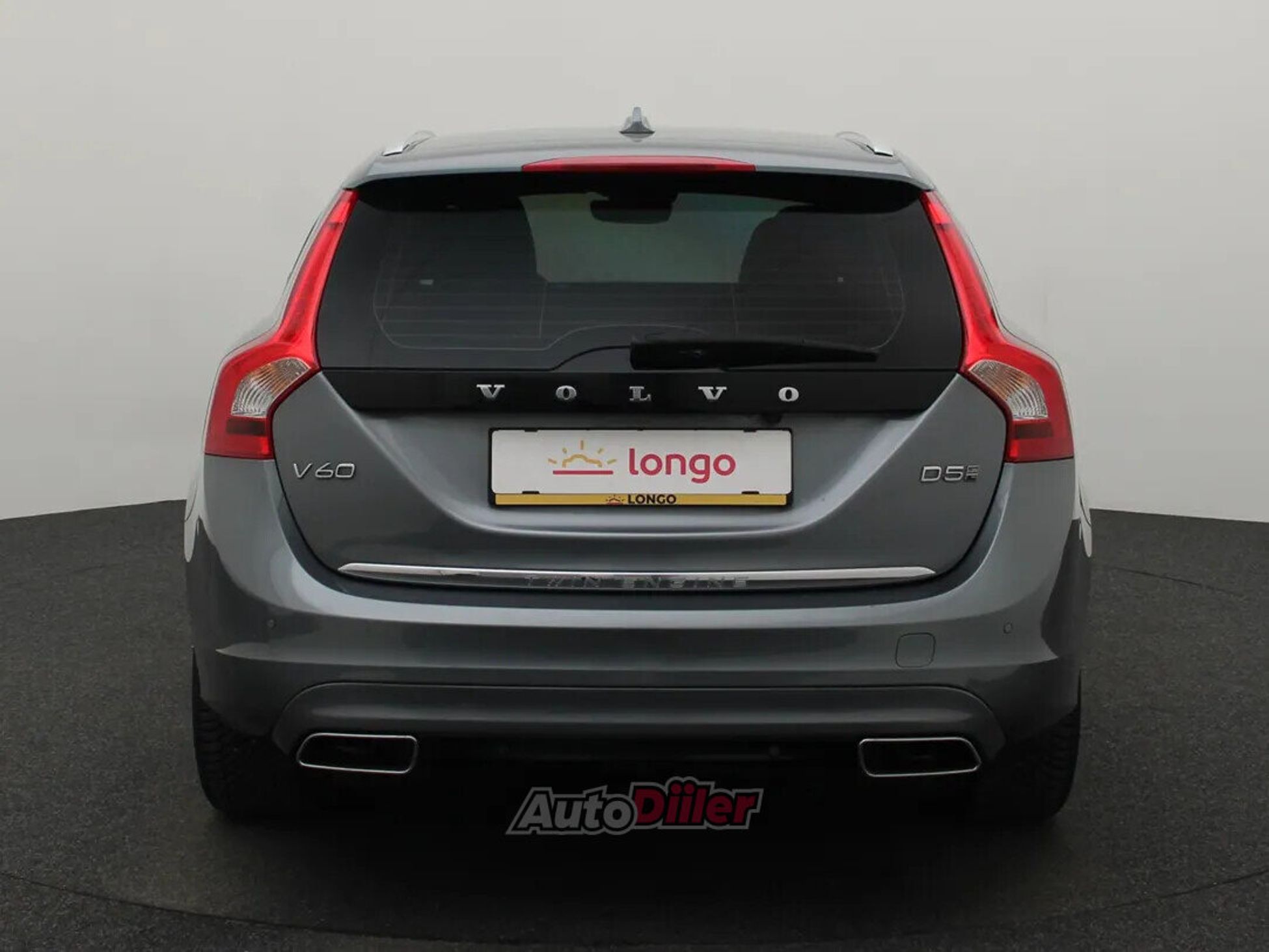 Volvo V60 Special Edition 2.4 170kW 2016, kuva 5/10