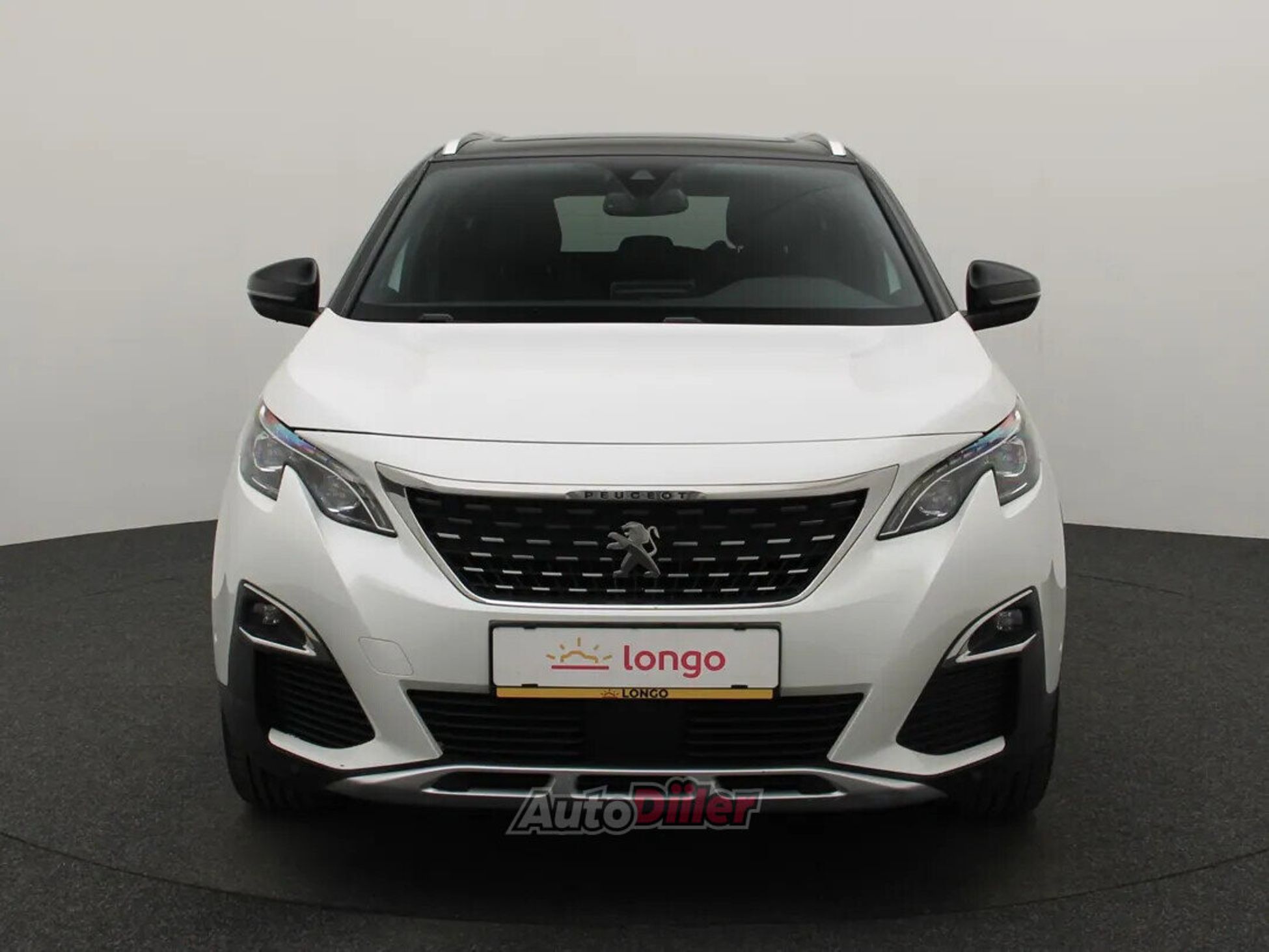 Peugeot 5008 GT-Line 1.2 96kW 2020, photo 3/10
