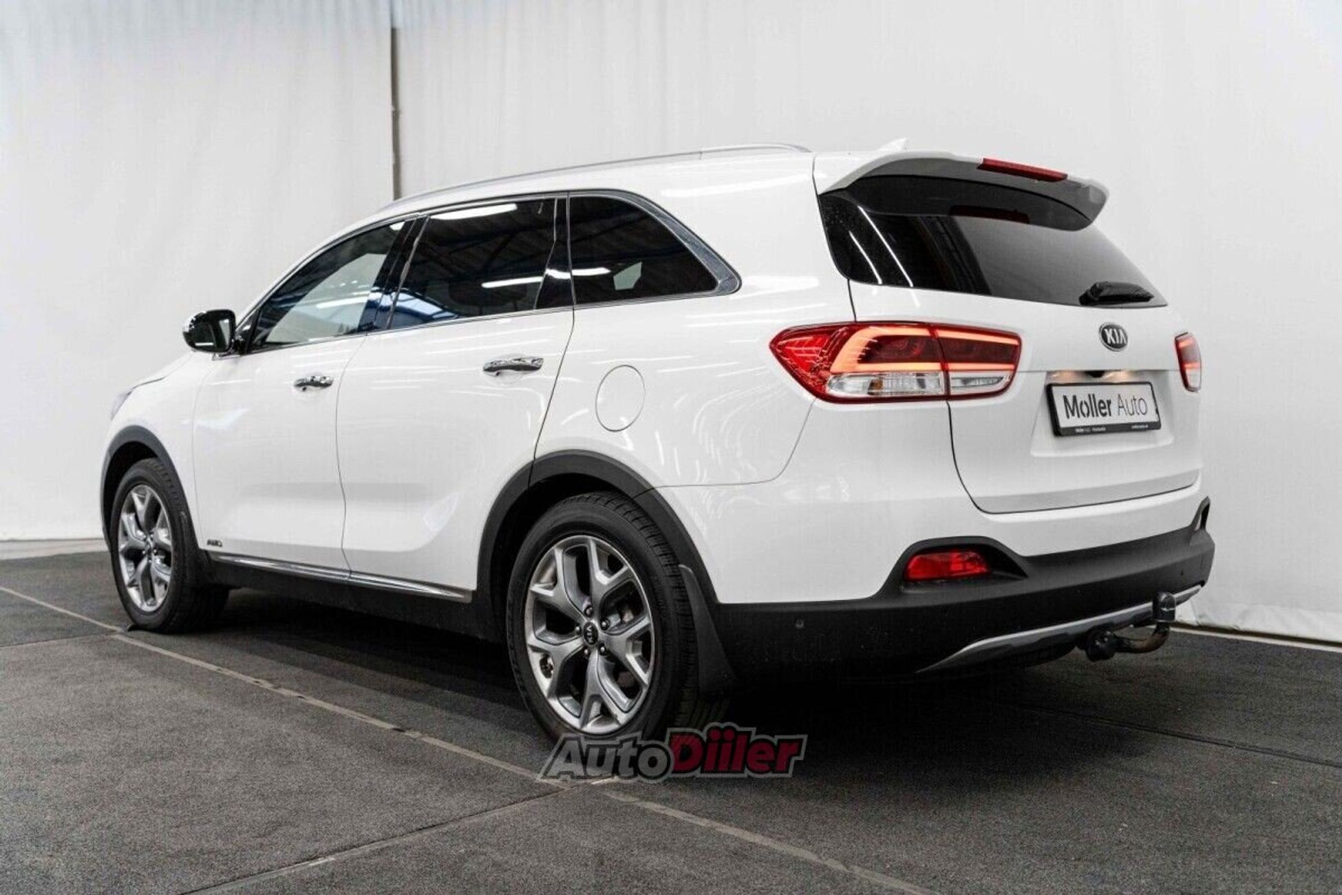 Kia Sorento 2.2 147kW 2015, kuva 7/10