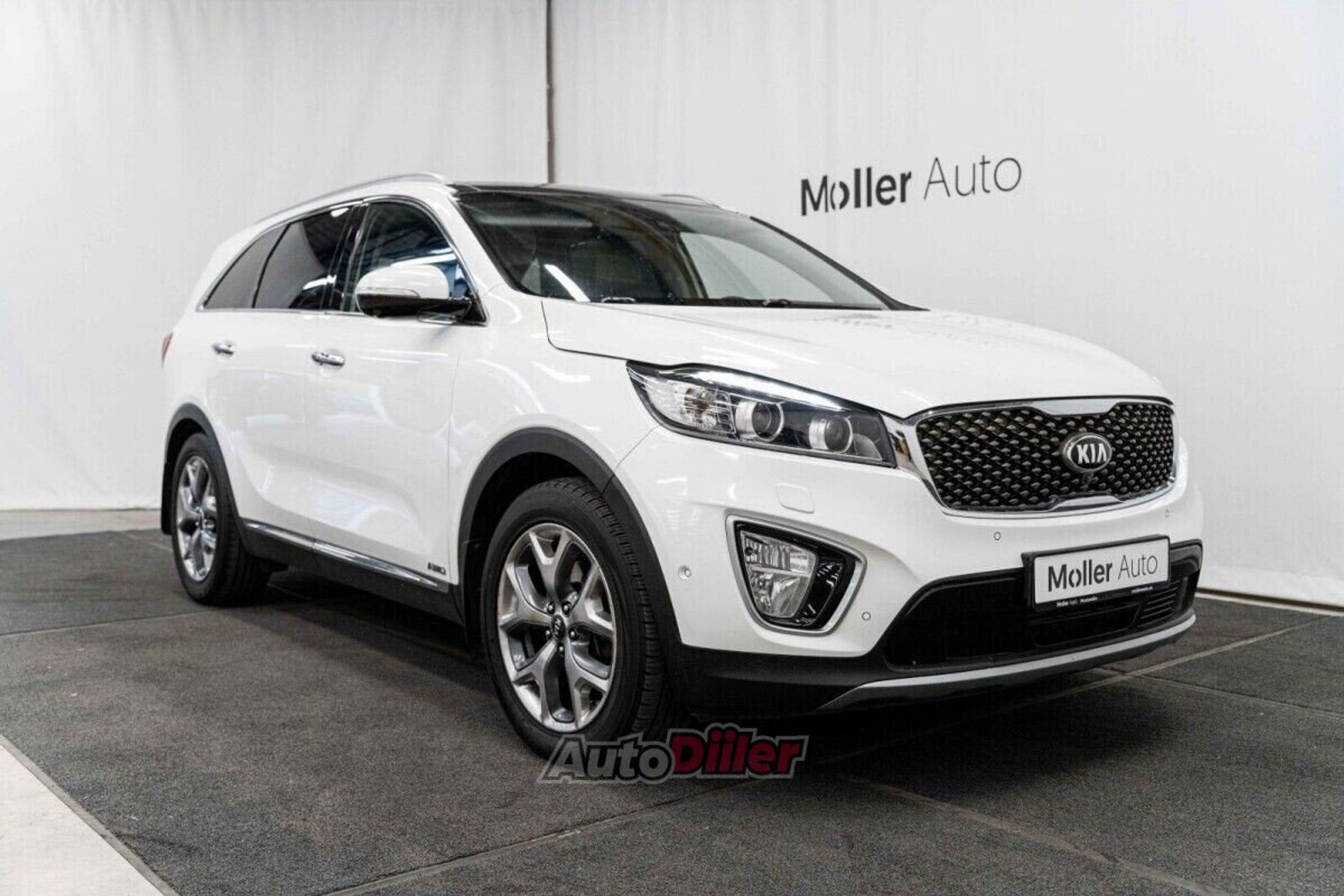 Kia Sorento 2.2 147kW 2015, kuva 6/10