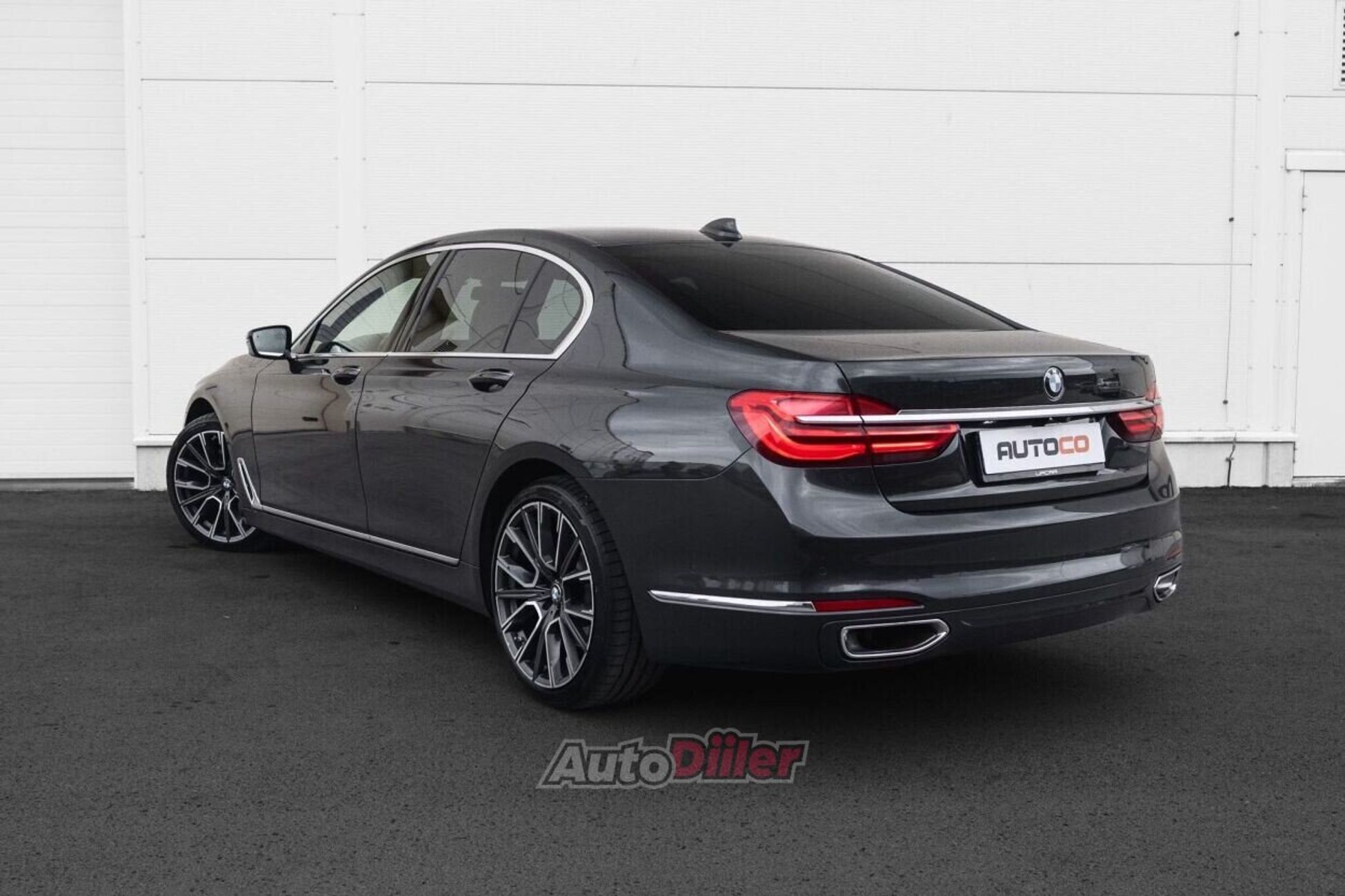 BMW 730 d xDrive Full 3.0 195kW 2017, photo 6/10