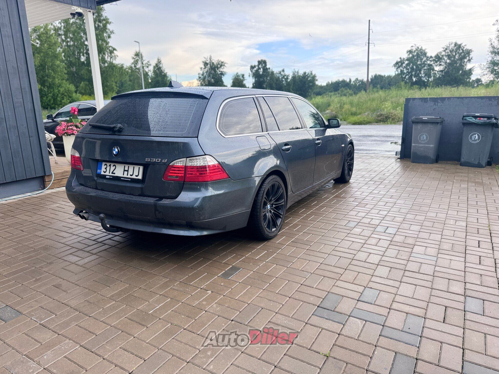 BMW 530
