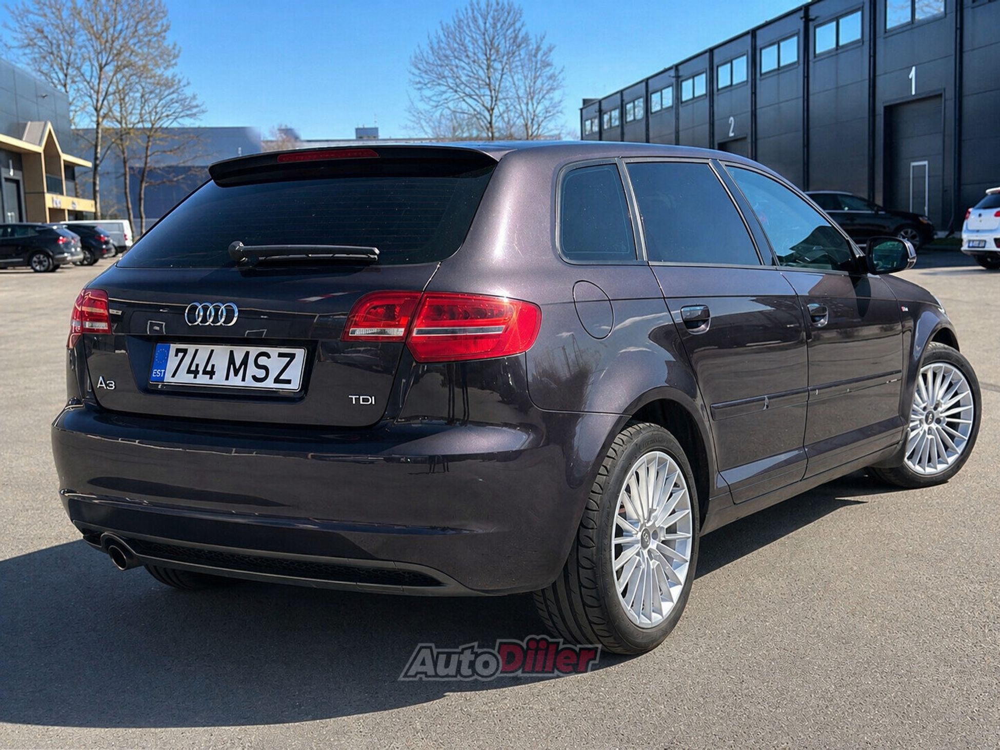 Audi A3 S-line 1.6 77kW 2012, photo 3/7