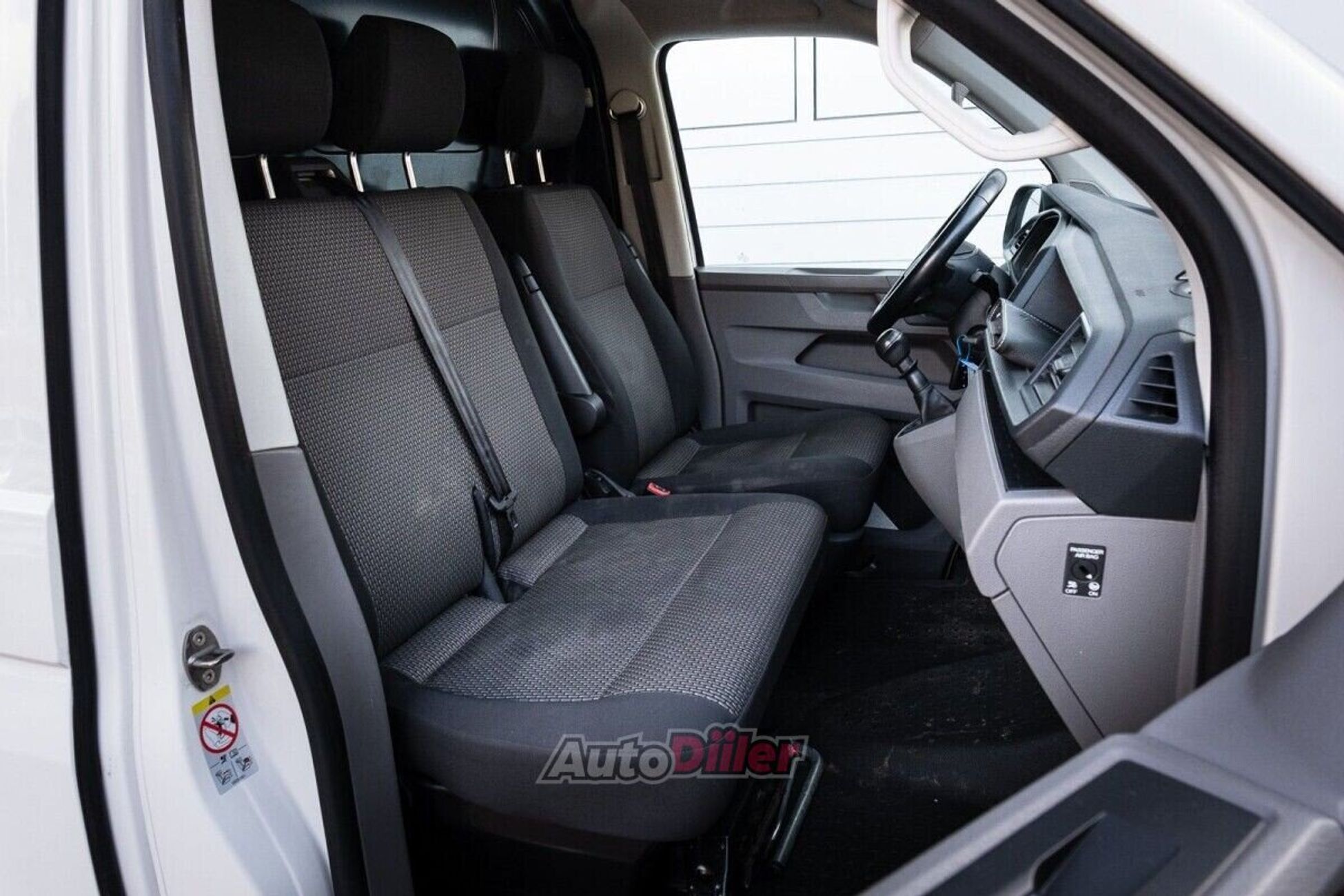 Volkswagen Transporter 2.0 81kW 2022, kuva 6/10
