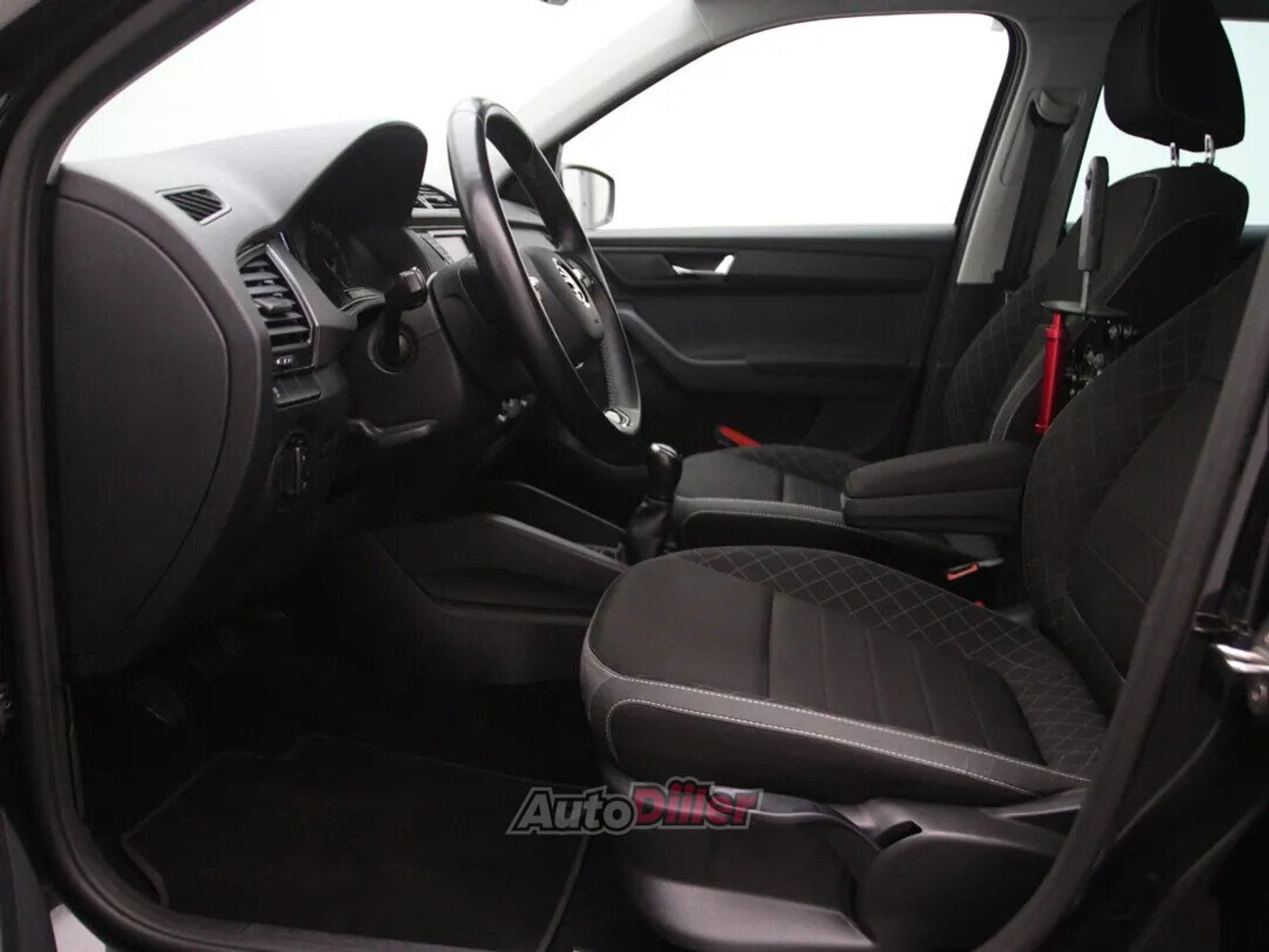 Skoda Fabia Ambition 1.0 70kW 2021, kuva 4/10