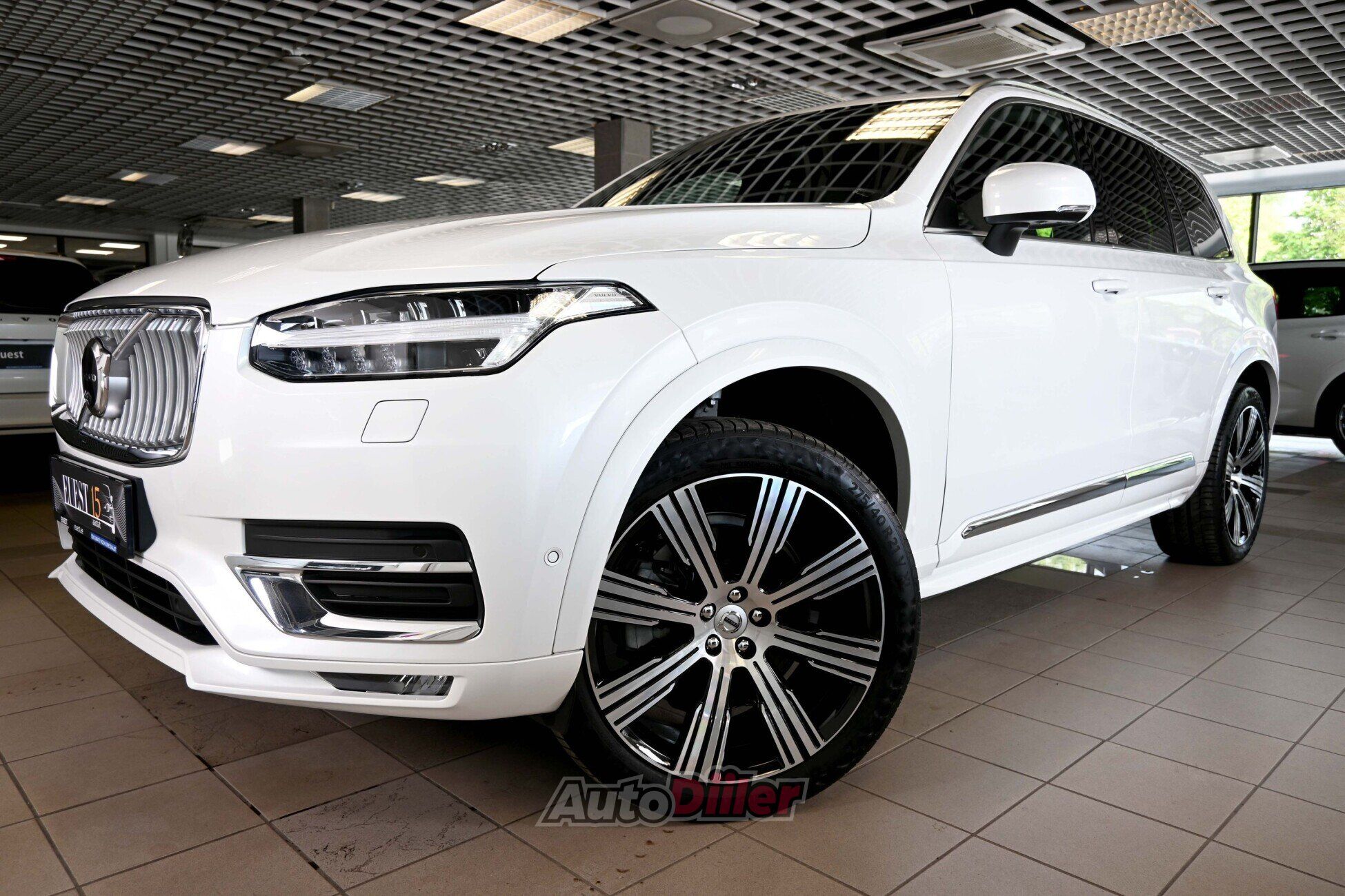 Volvo XC90 2024, photo 4/10
