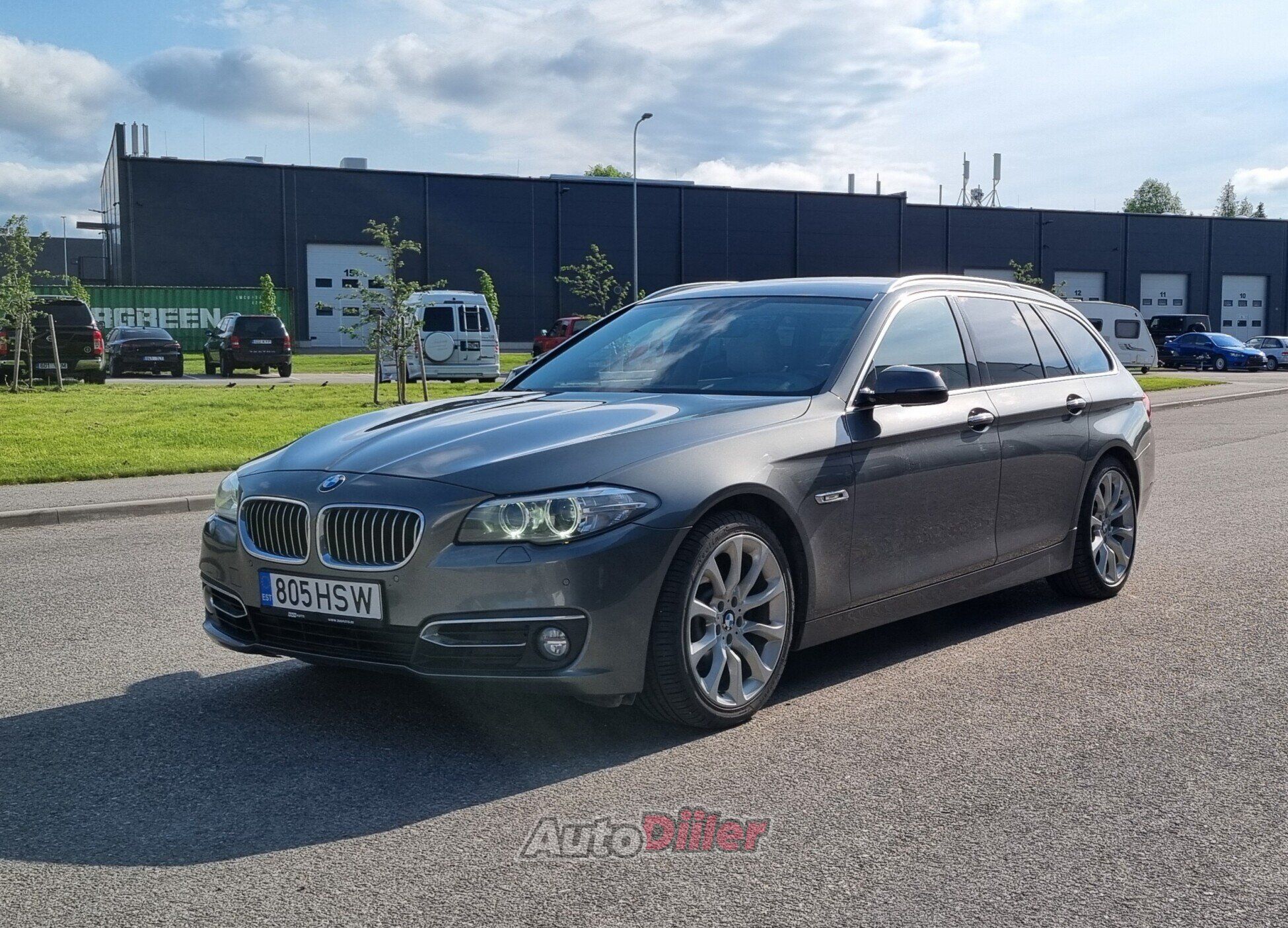BMW 520 Luxury Line 2.0 140kW 2014, kuva 2/10
