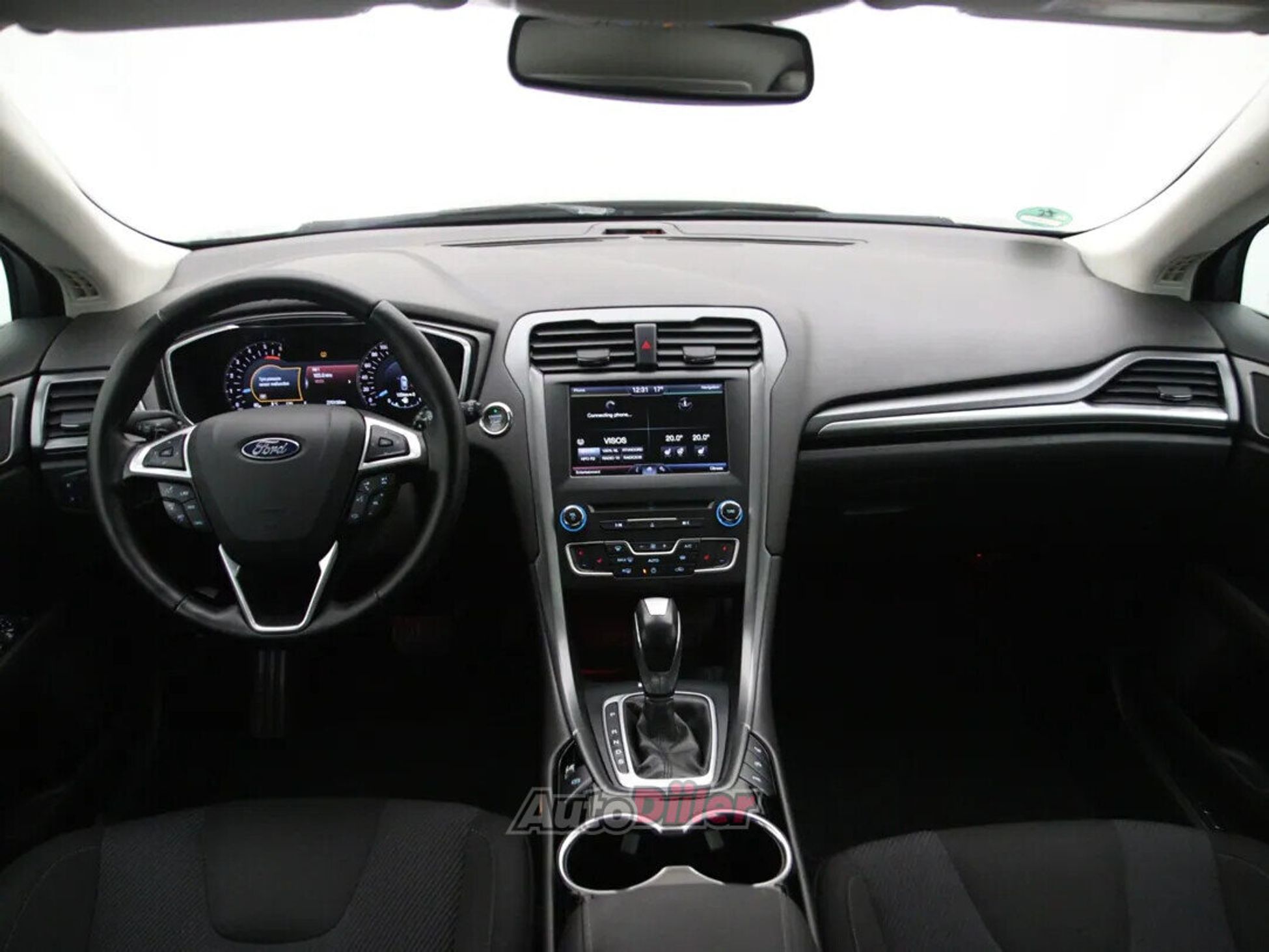 Ford Mondeo Titanium 2.0 110kW 2015, photo 2/10