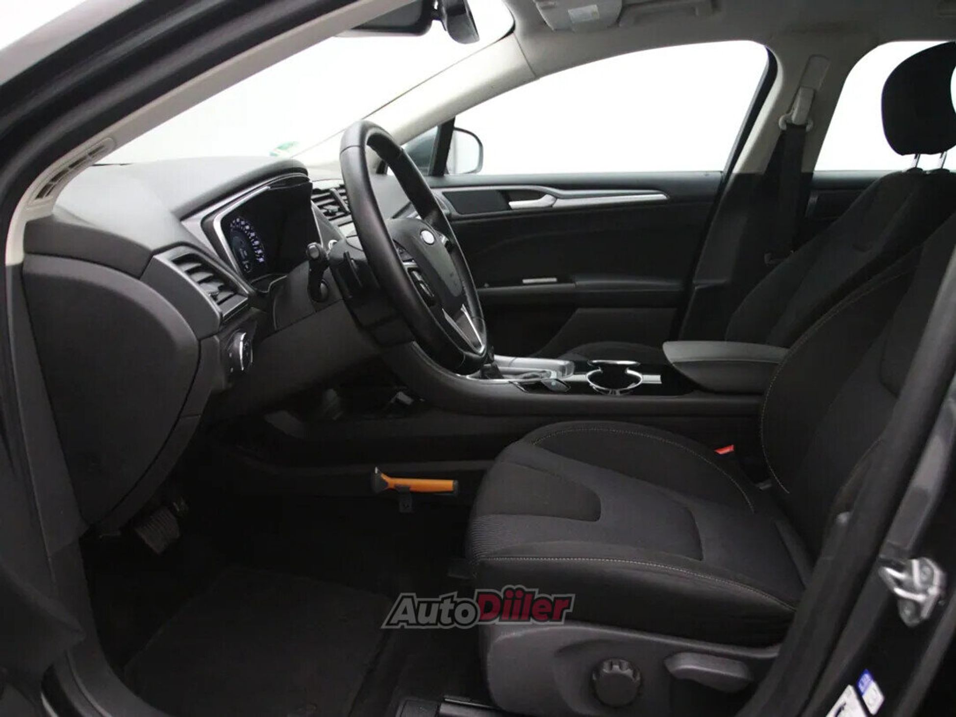 Ford Mondeo Titanium 2.0 110kW 2015, photo 4/10