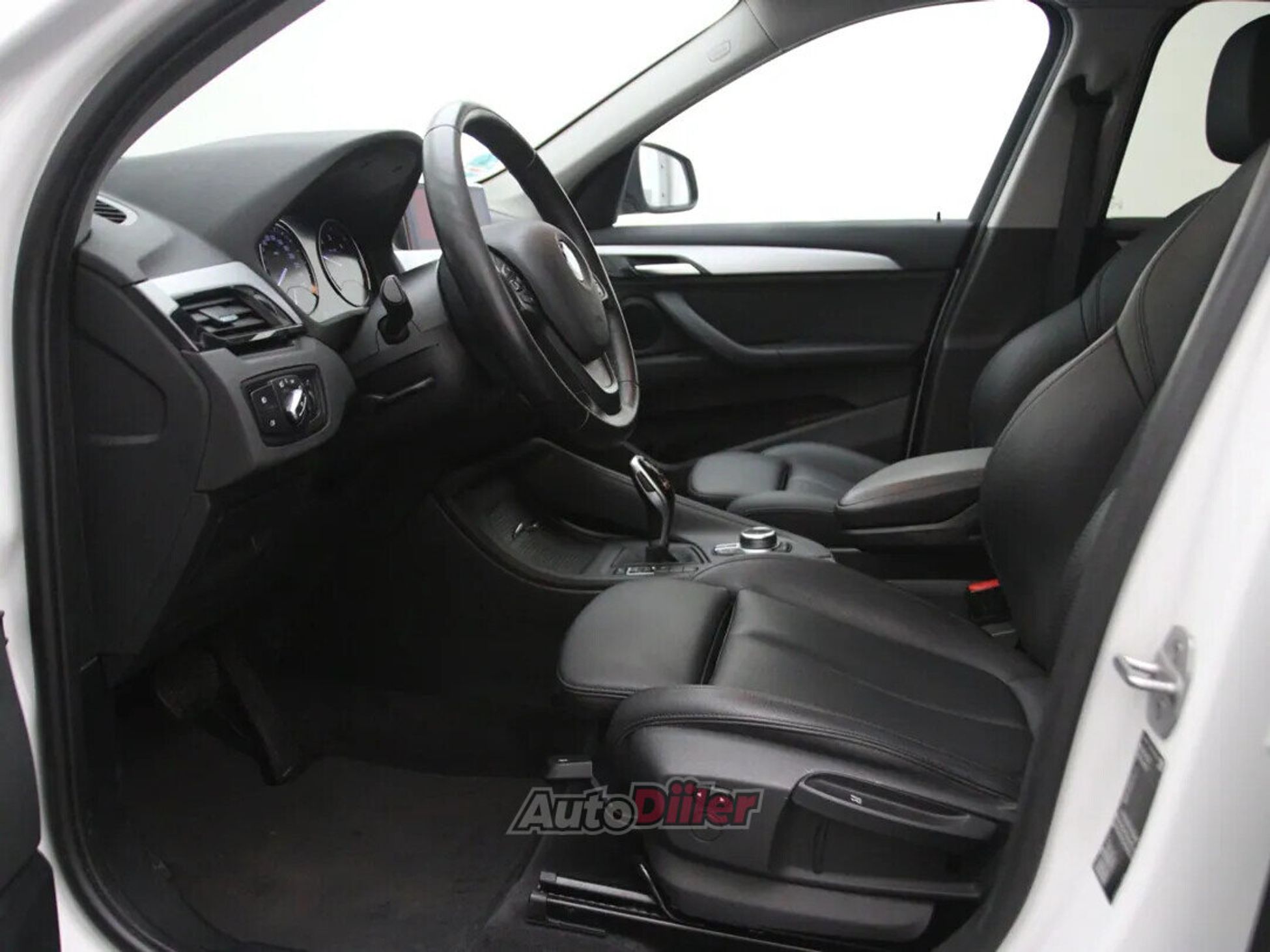BMW X1 Advantage 2.0 100kW 2020, photo 4/10