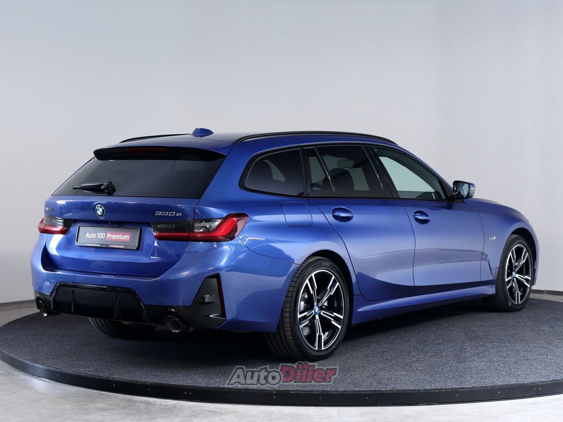 BMW 330 2022, photo 3/10