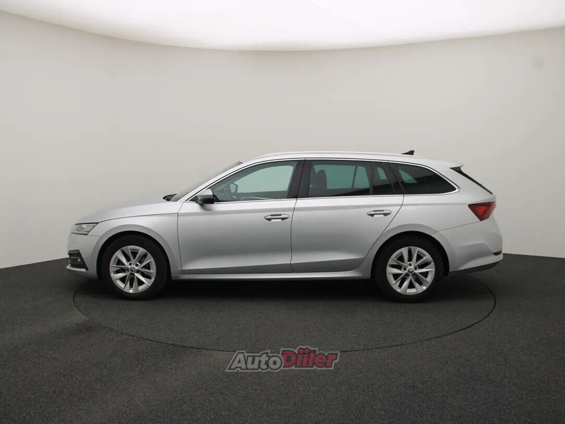 Skoda Octavia Style 2.0 110kW 2022, kuva 6/10