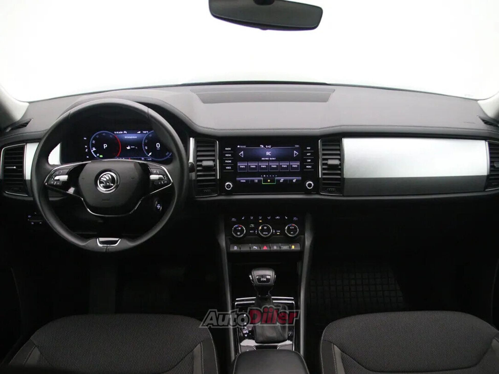 Skoda Kodiaq Clever 2.0 110kW 2021, photo 2/10
