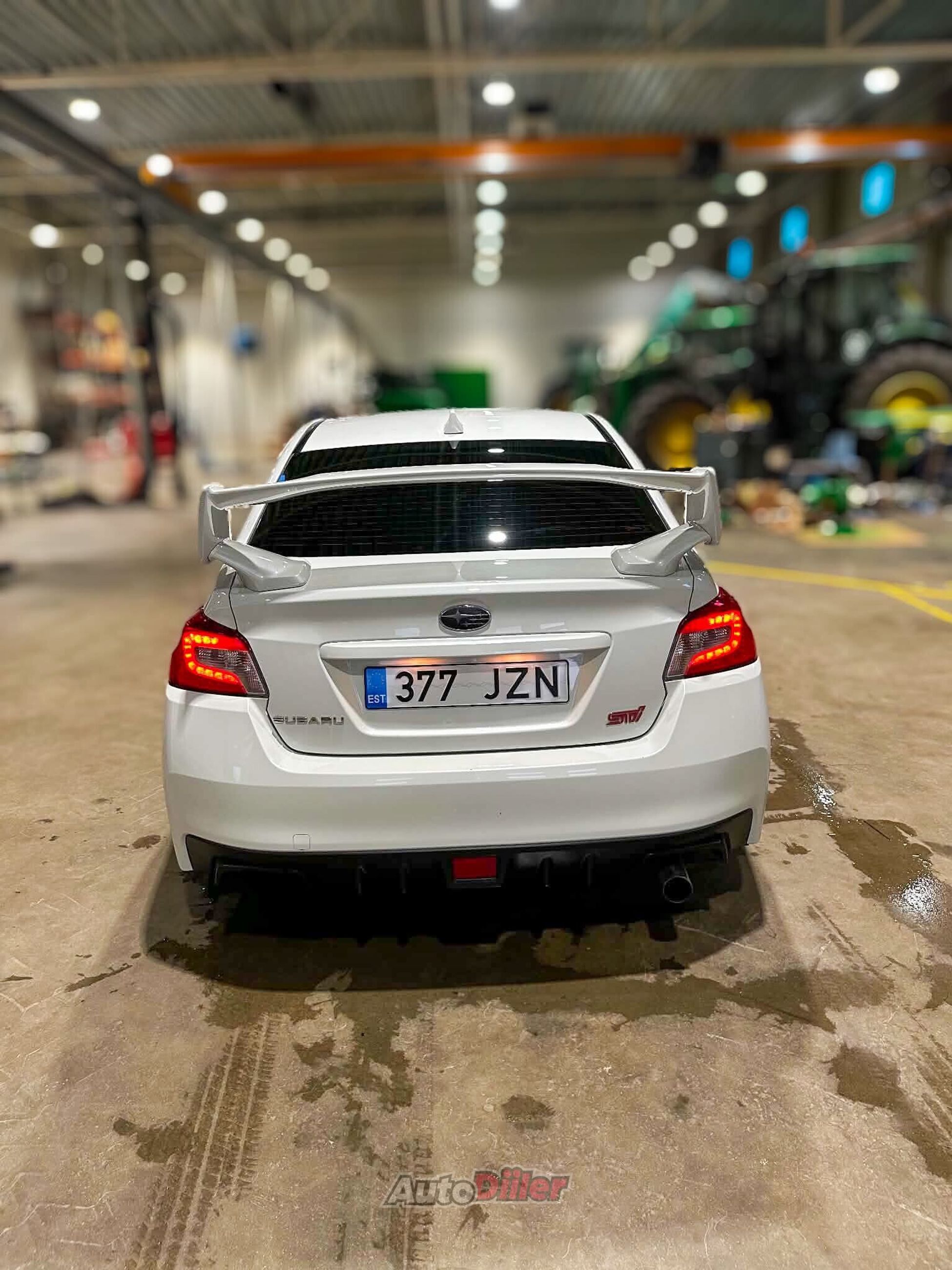 Subaru WRX STI 2.5 221kW 2014, kuva 4/10