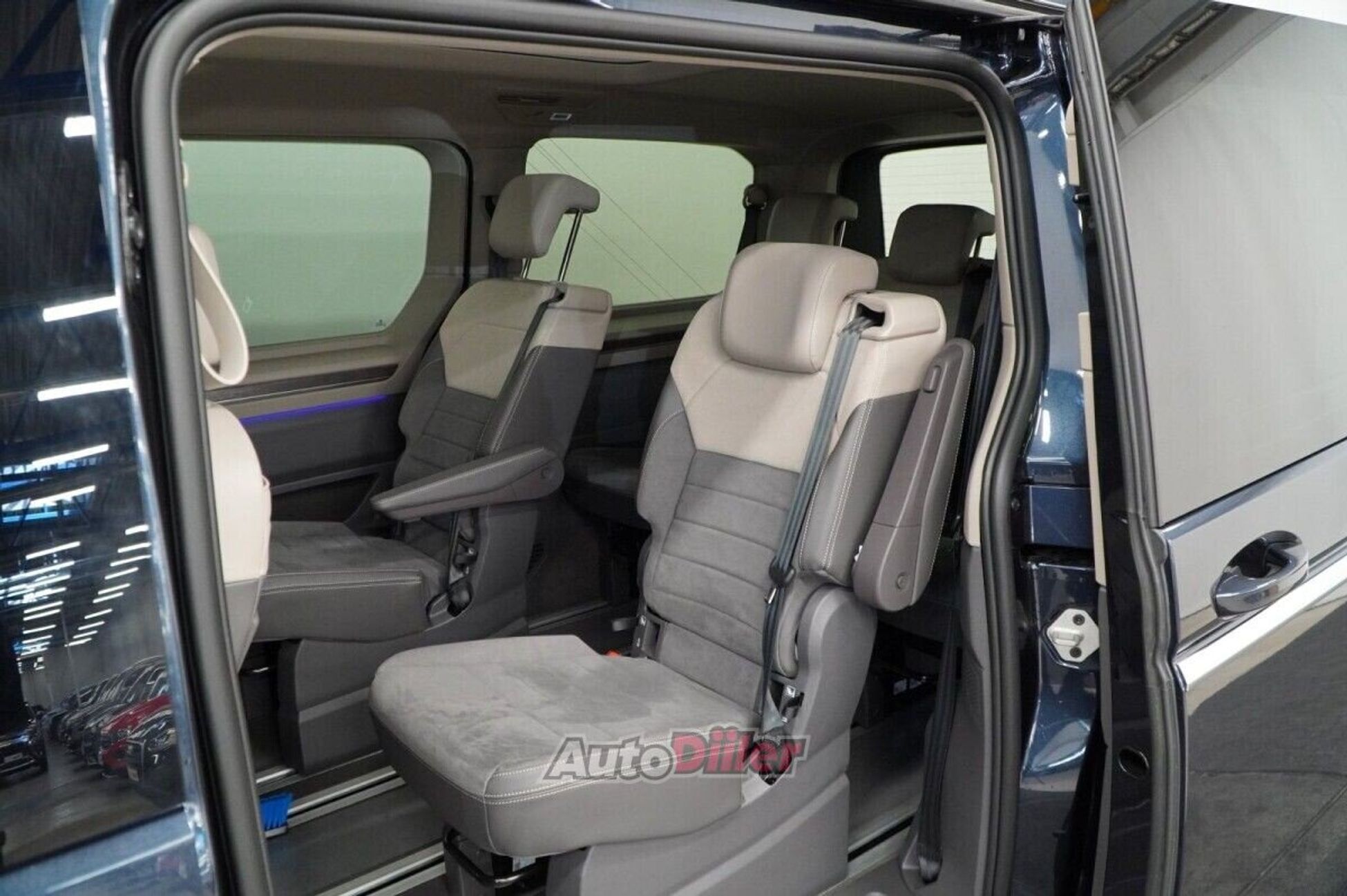 Volkswagen Multivan 2.0 110kW 2026, photo 7/10
