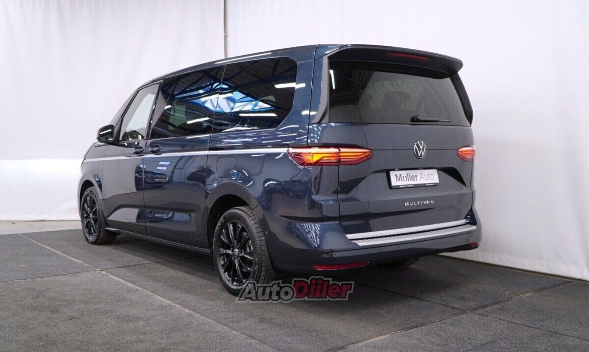 Volkswagen Multivan 2.0 110kW 2026, photo 4/10