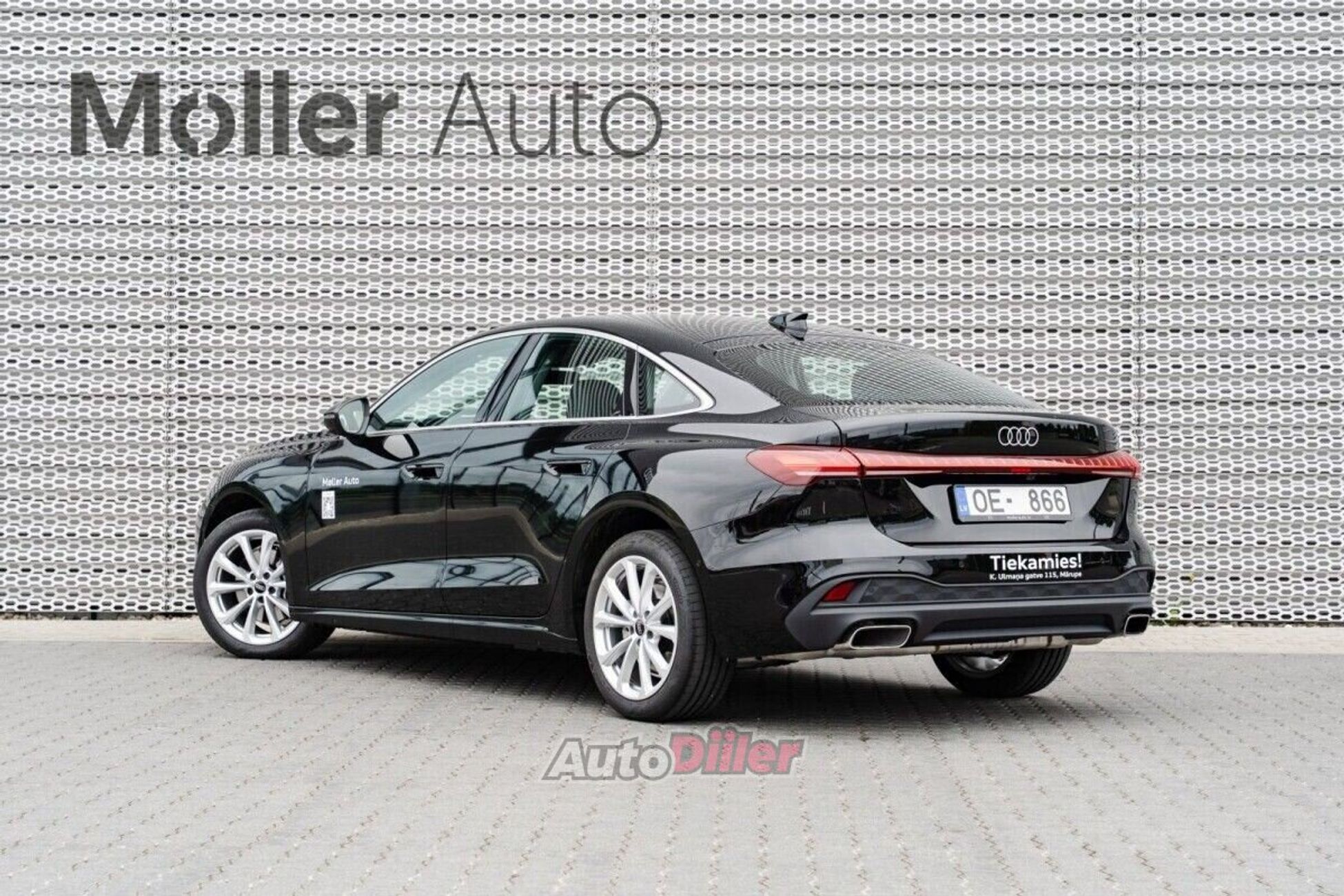 Audi A5 2.0 110kW 2026, photo 3/10