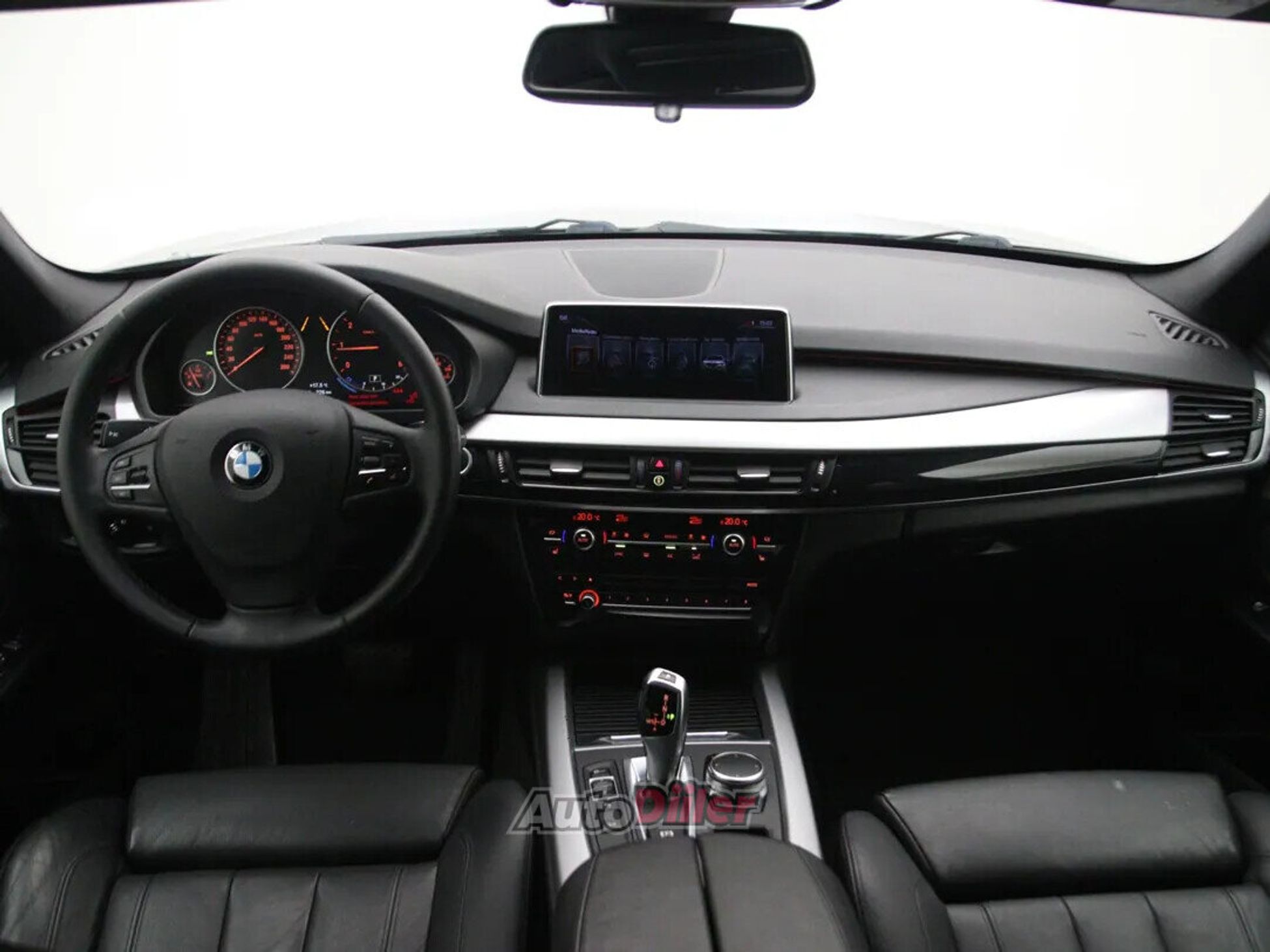BMW X5 Executive 2.0 170kW 2017, kuva 2/10