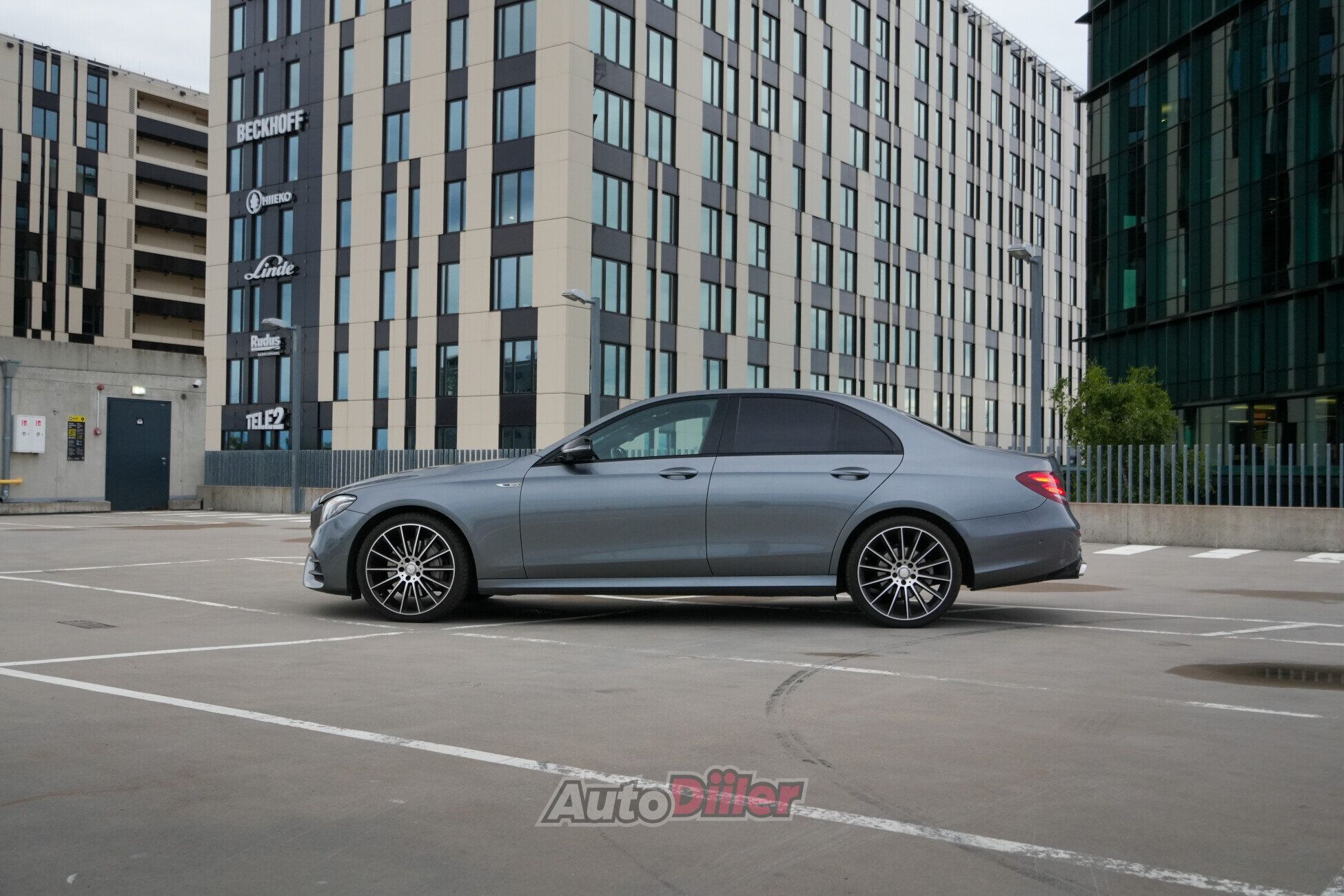 Mercedes-Benz E 220 2017, photo 7/10