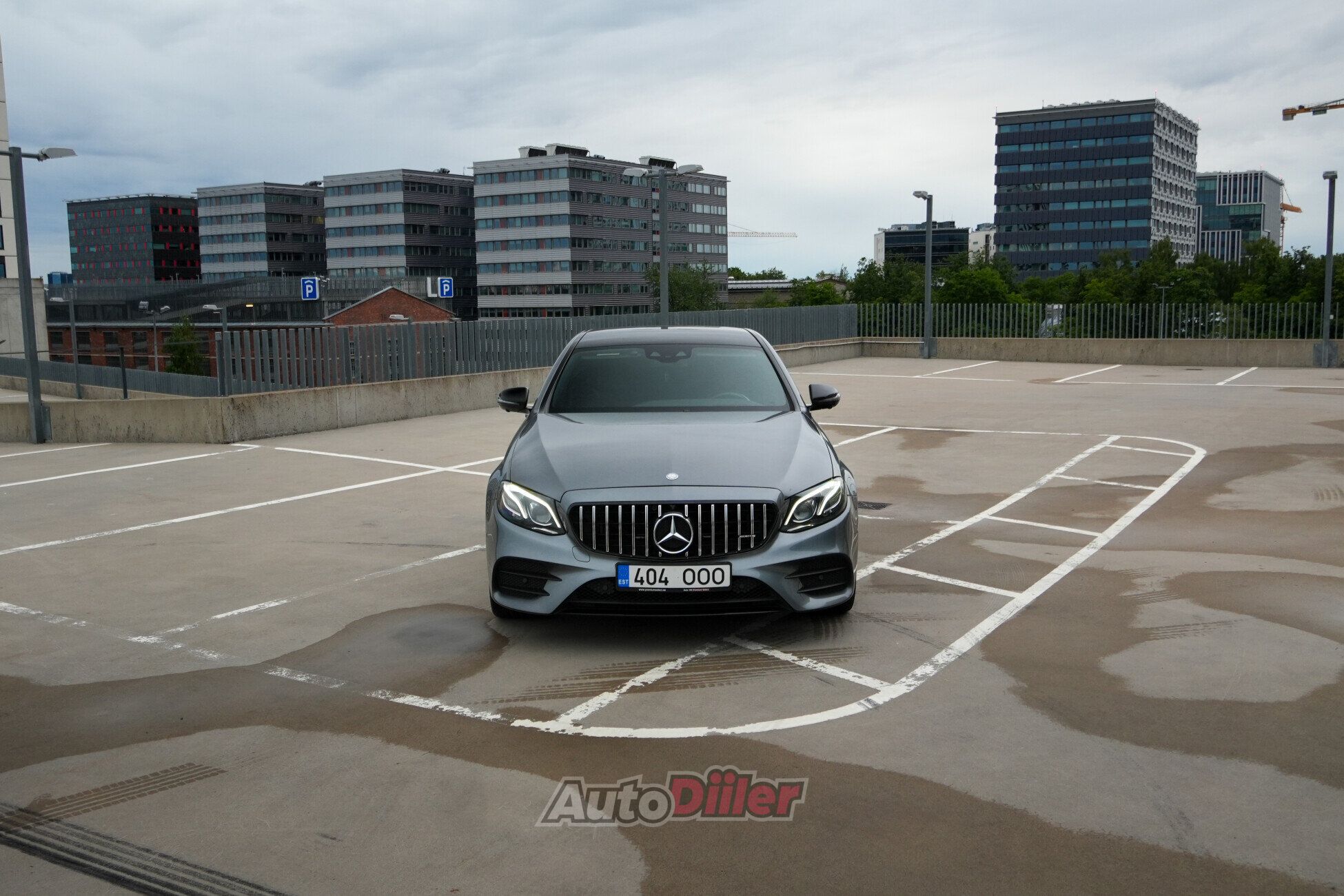 Mercedes-Benz E 220