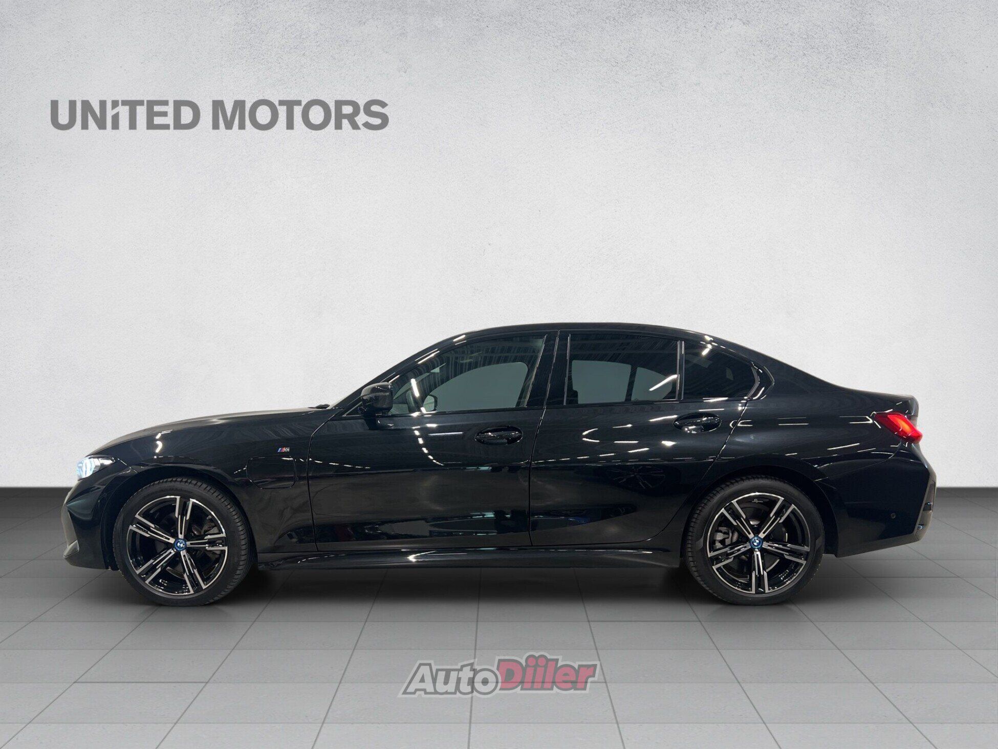 BMW 330 2.0 215 kW 2.0 135kW 2024, kuva 7/10