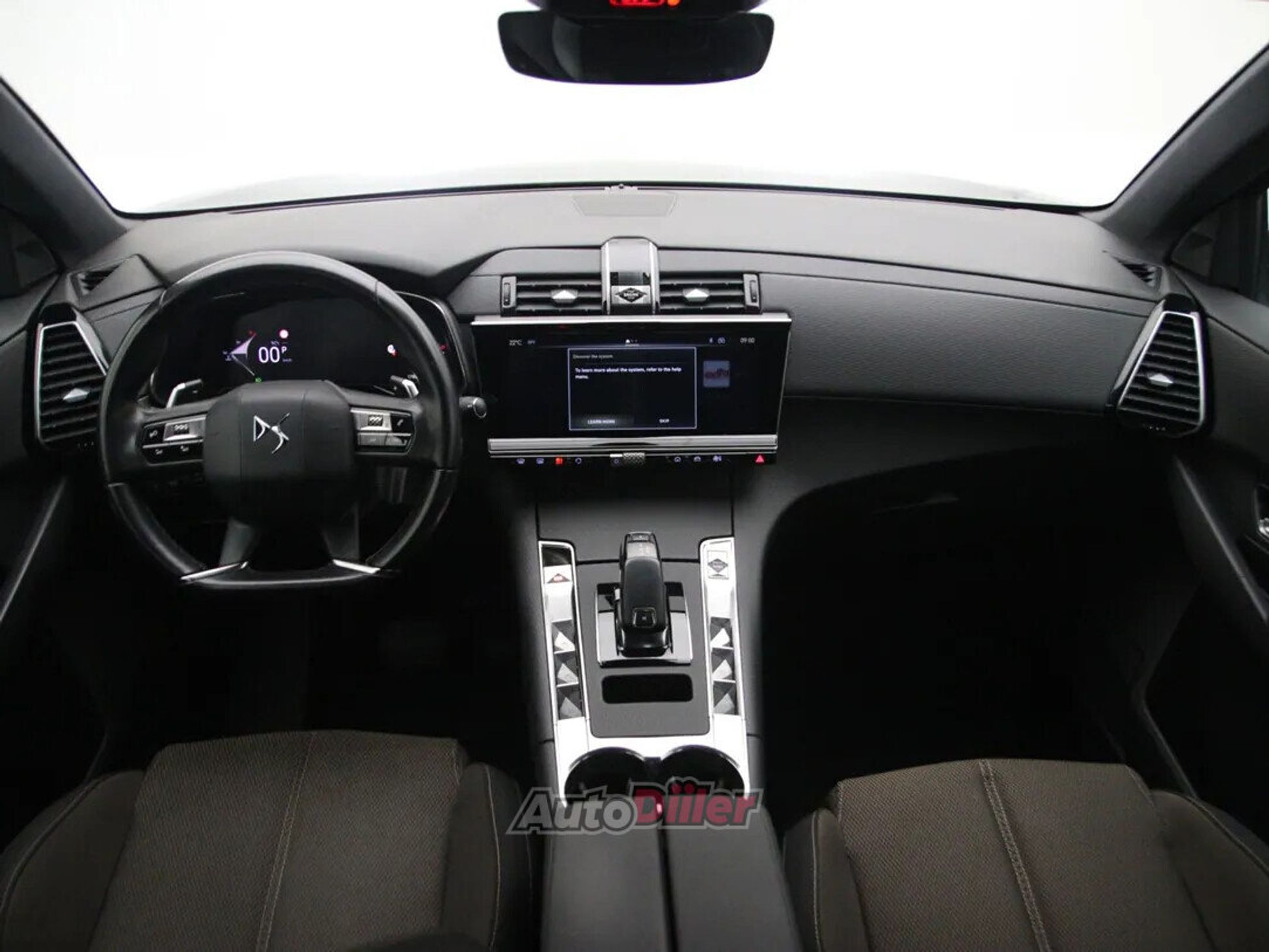 Citroen Executive 1.5 96kW 2023, photo 2/10