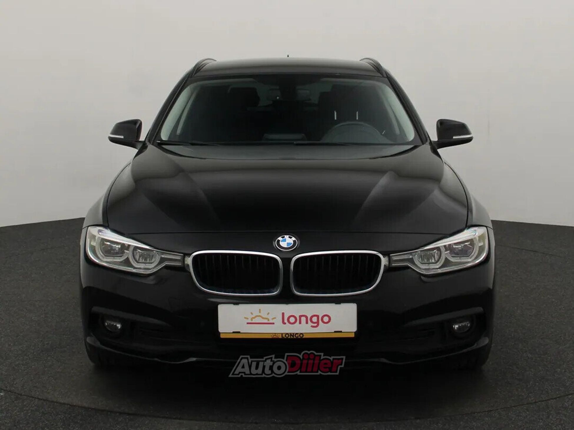 BMW 320 Advantage 2.0 140kW 2018, photo 3/10