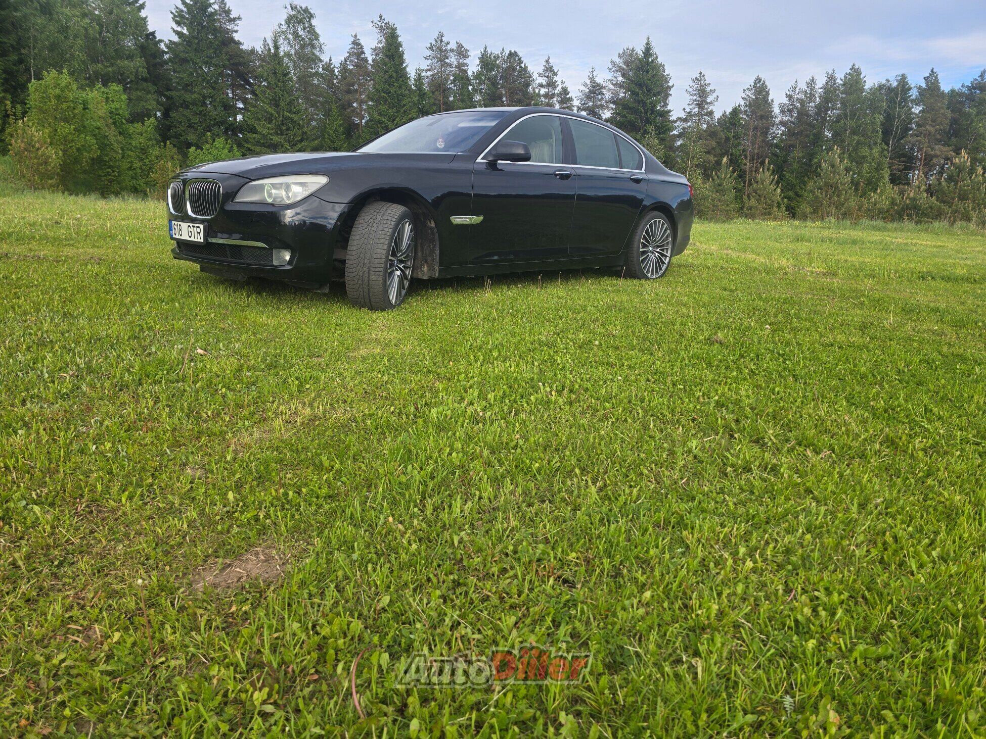 BMW 740 3.0 240kW 2009, kuva 2/9