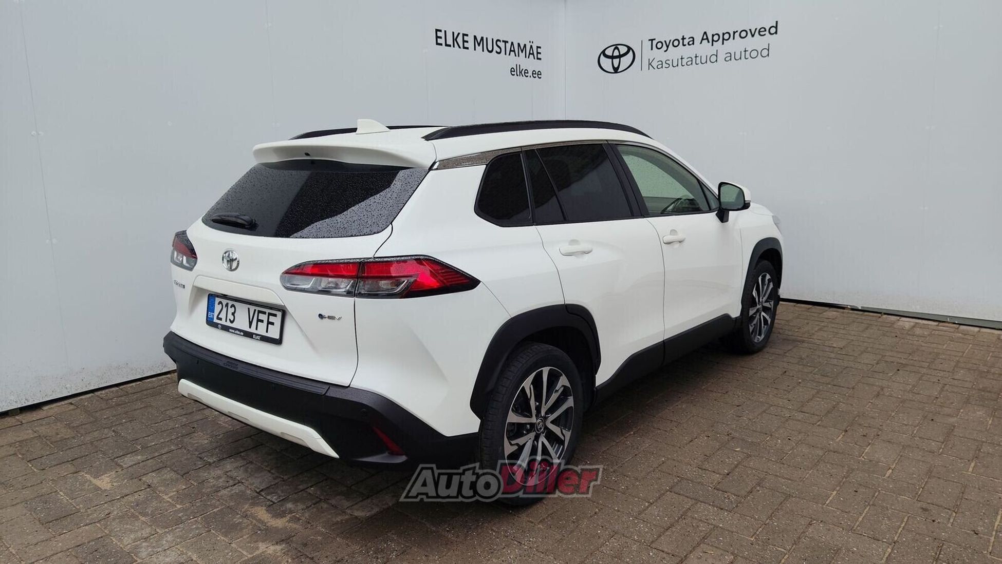 Toyota Corolla Cross 2024, photo 2/10