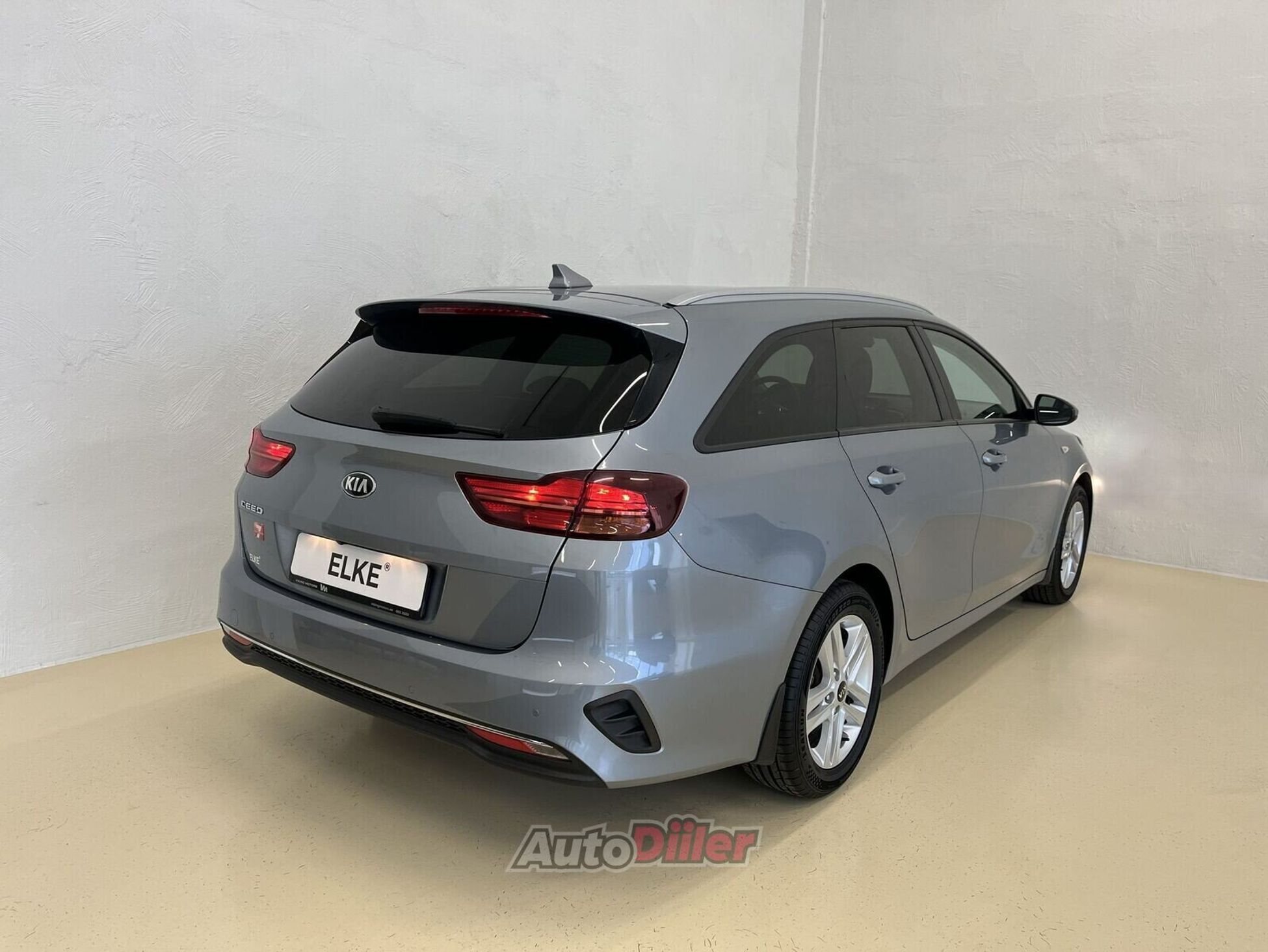 Kia cee'd / Ceed 1.5 118kW 2021, kuva 2/10
