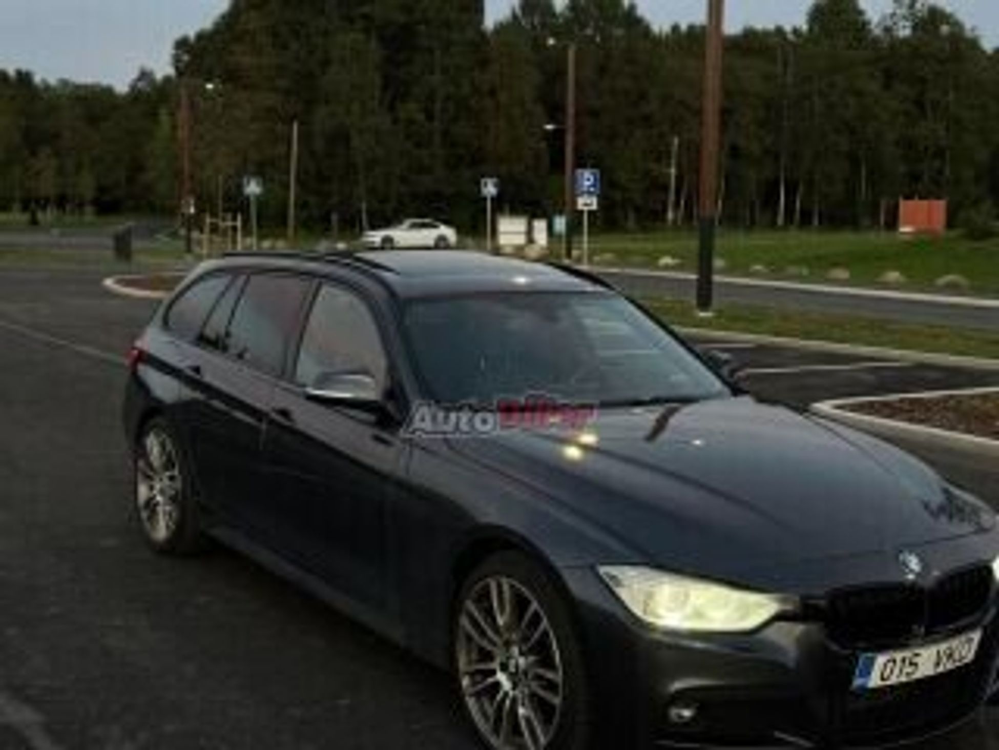 BMW 330 M-pakket xDrive 3.0 190kW 2013, photo 2/10
