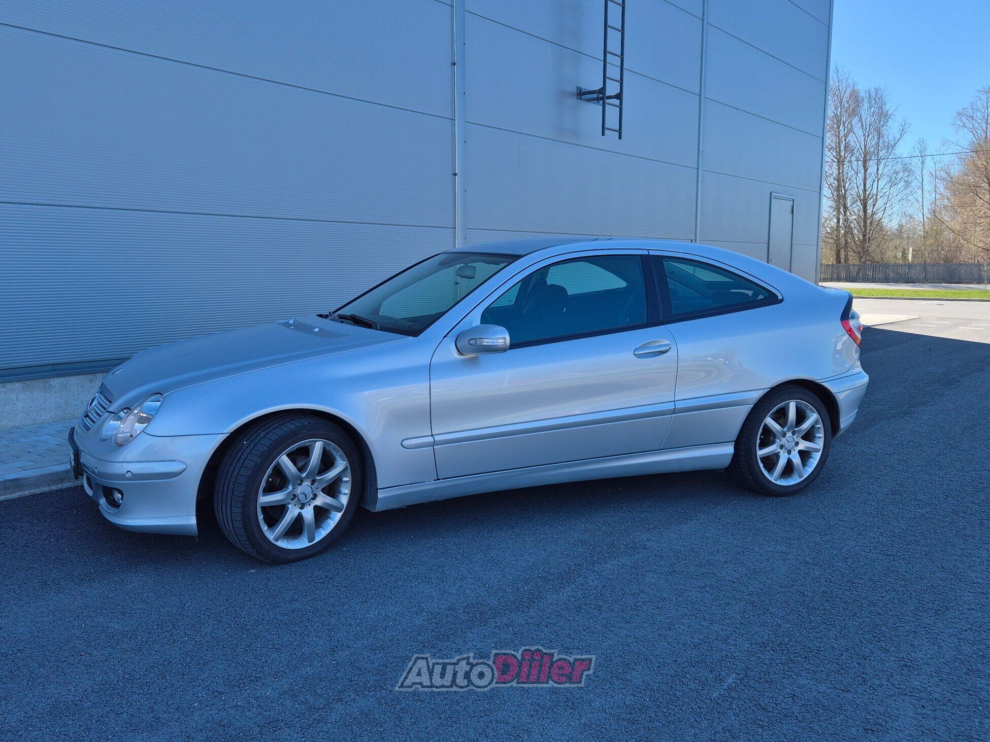 Mercedes-Benz C 180 1.8 105kW 2005, kuva 5/10