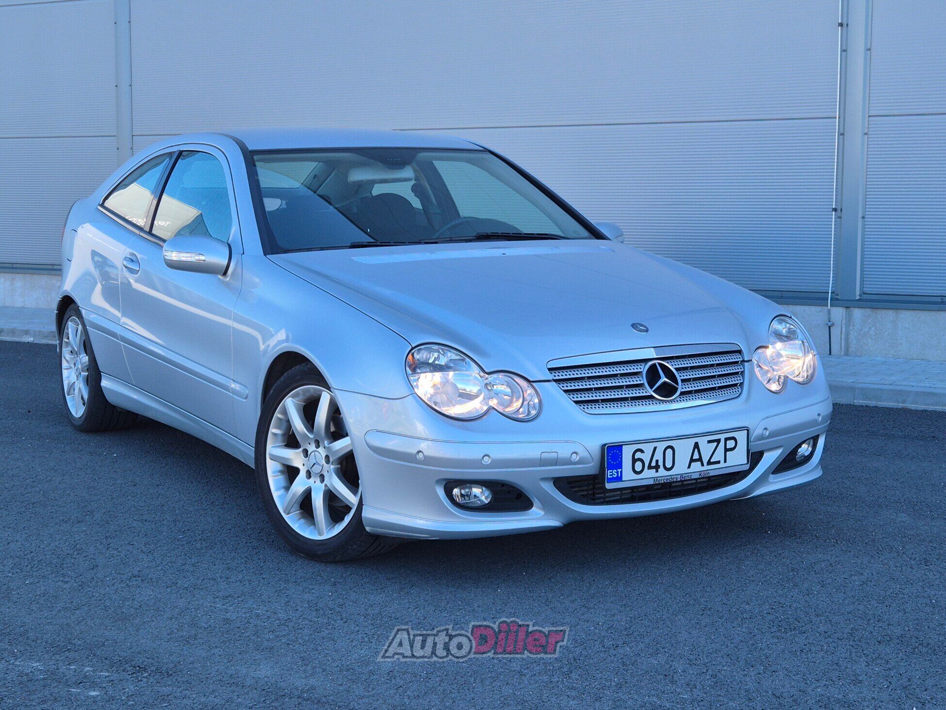Mercedes-Benz C 180