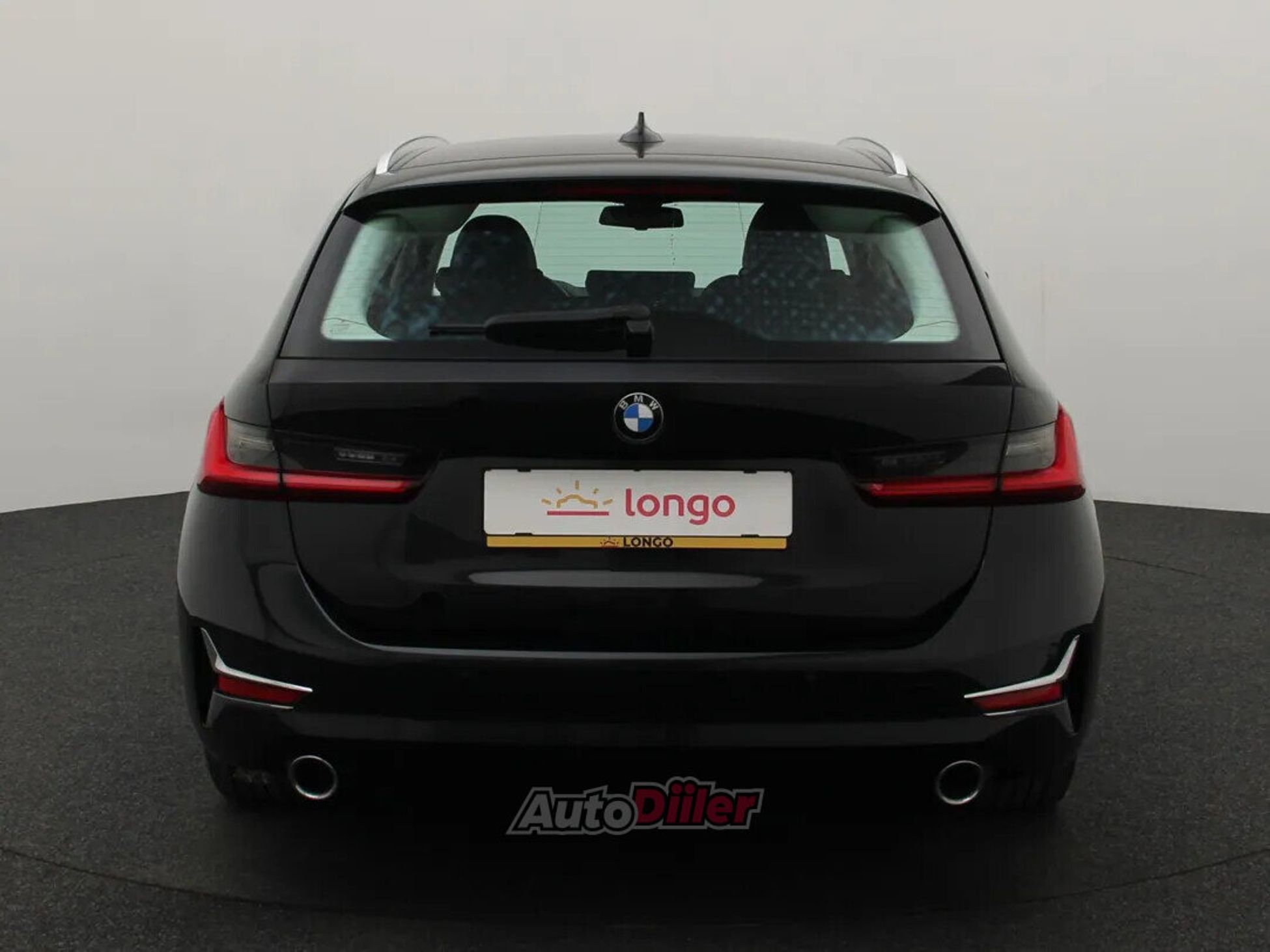 BMW 320 Luxury Line 2.0 140kW 2020, photo 5/10