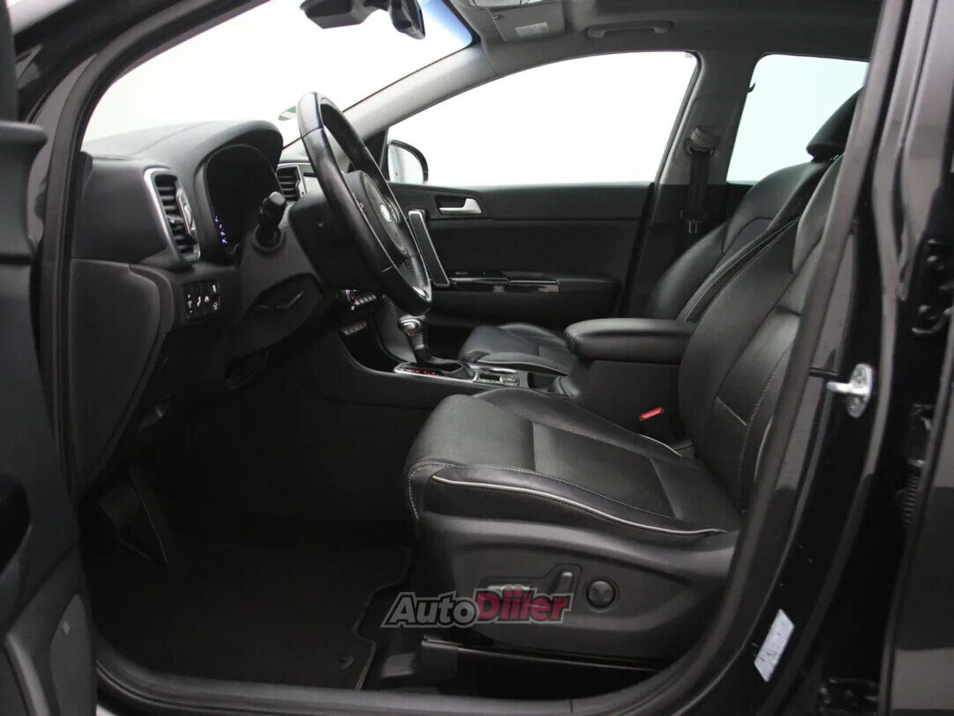 Kia Sportage ExecutiveLine 1.7 104kW 2017, photo 4/10