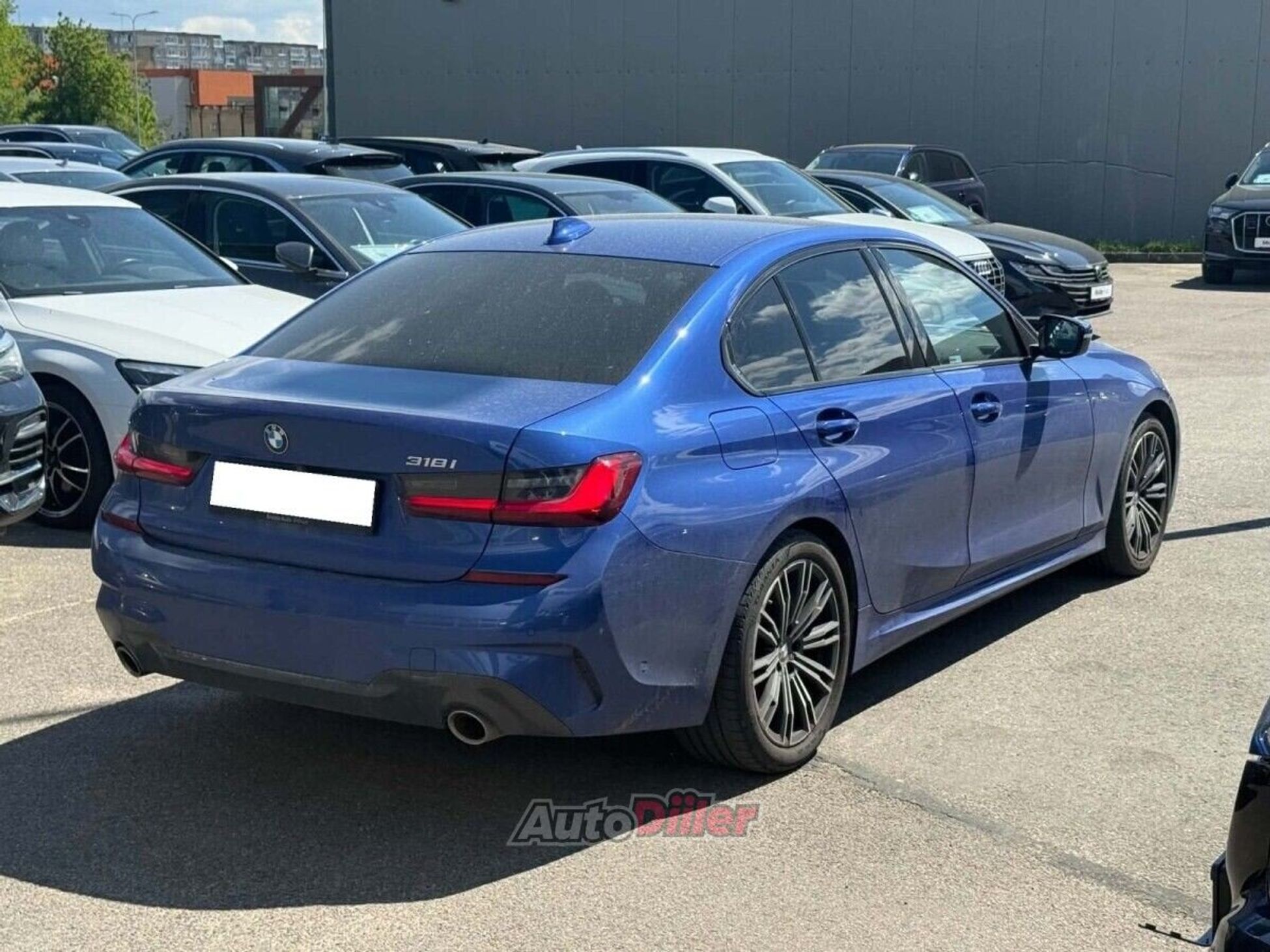 BMW 318 2.0 115kW 2022, kuva 4/10