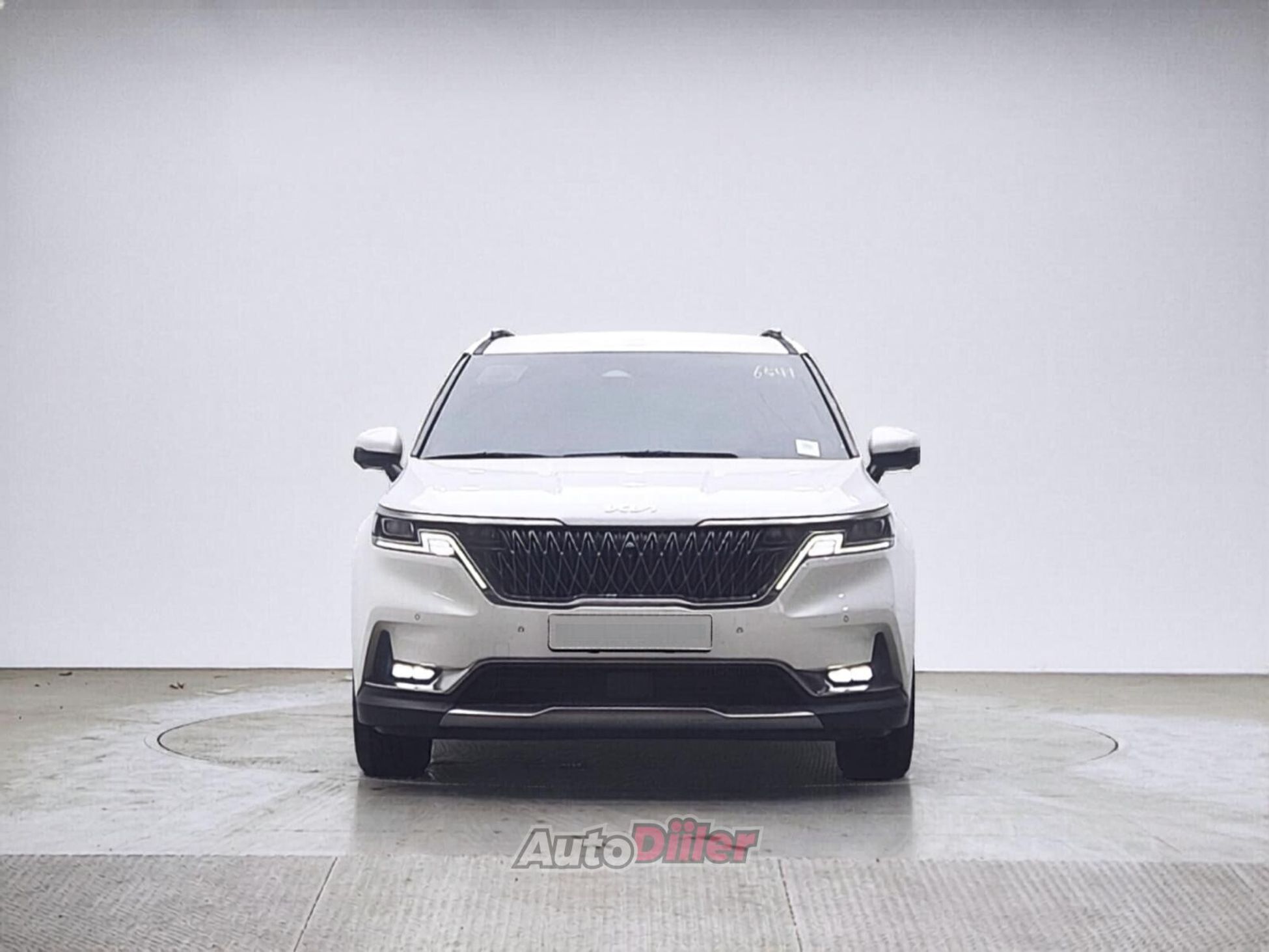 Kia Carnival Noblesse 2.2 148kW 2022, photo 5/10