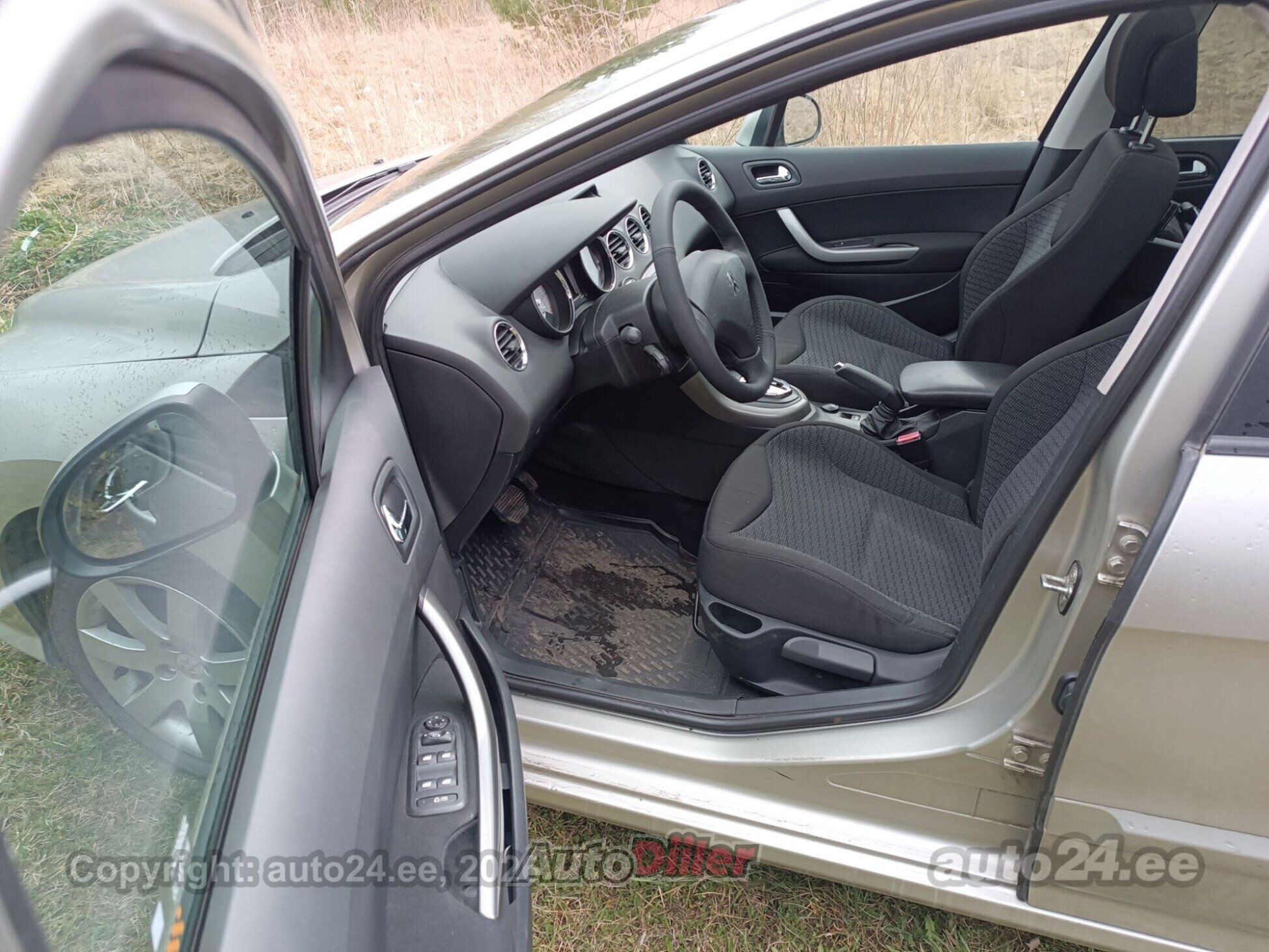 Peugeot 308 SW SW 1.6 103kW 2009, kuva 6/10