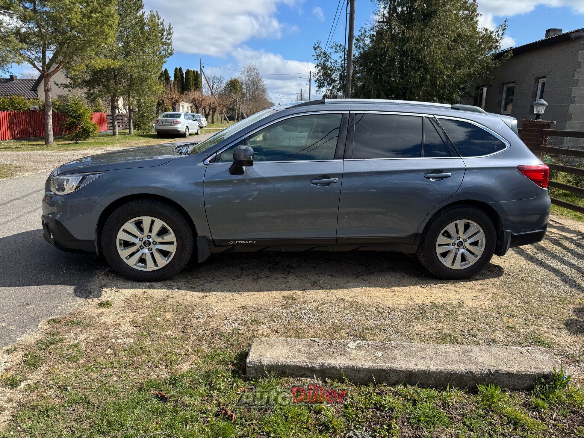 Subaru Outback 2.5 129kW 2015, kuva 2/7
