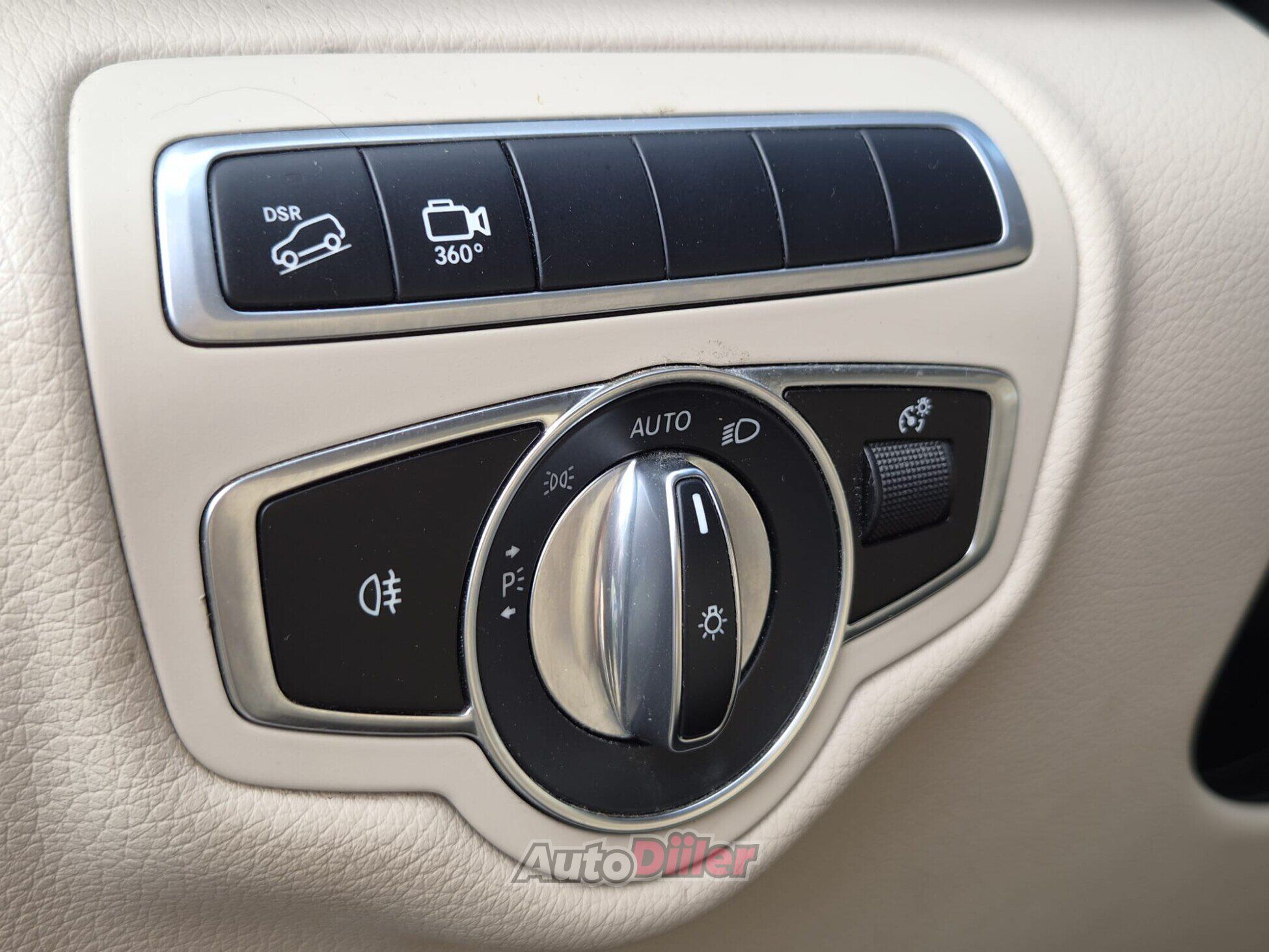 Mercedes-Benz V-sarja 2018, photo 7/10